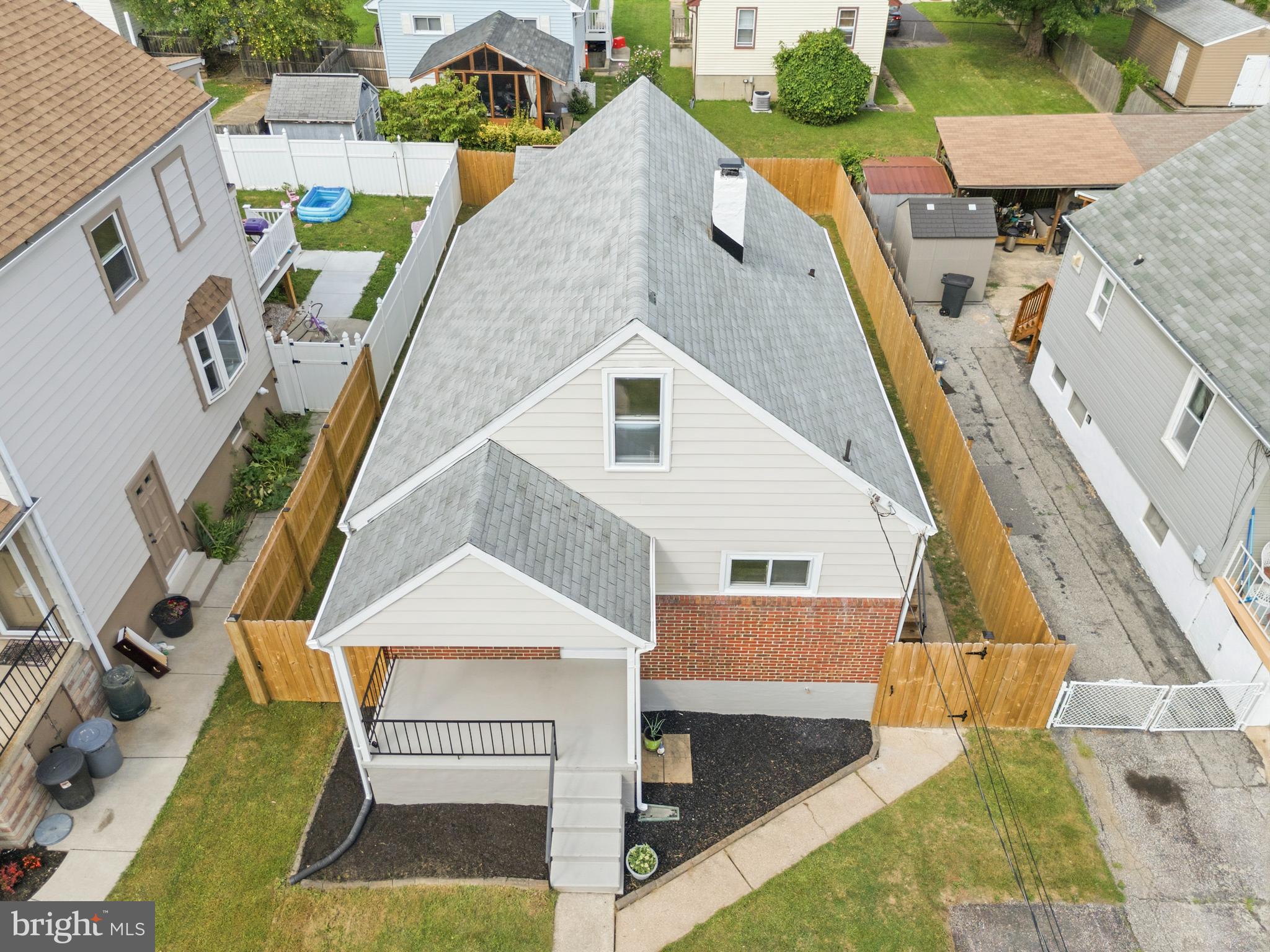 CARLYNN HEIGHTS - Residential