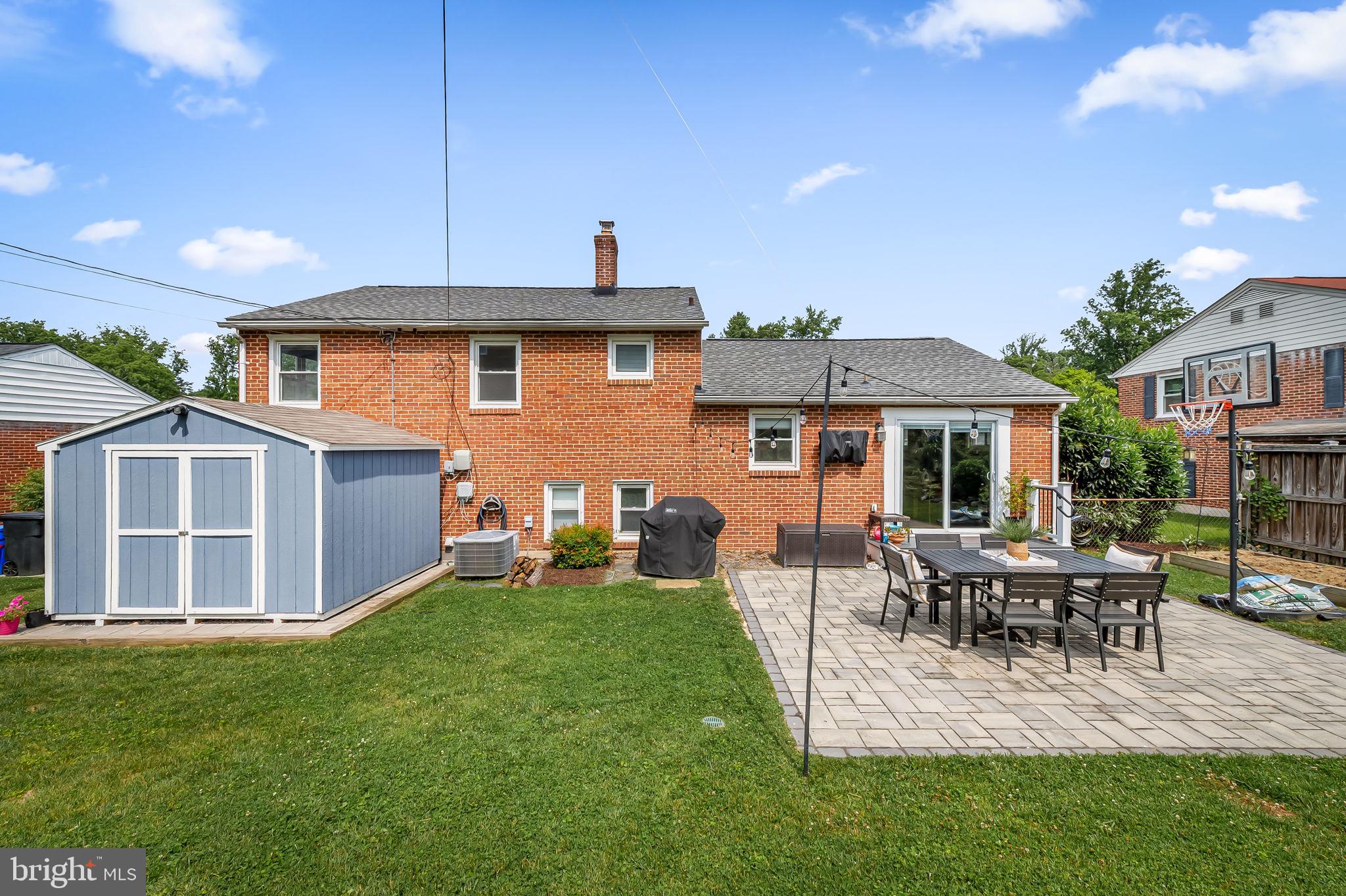 ROLLINGWOOD - Residential