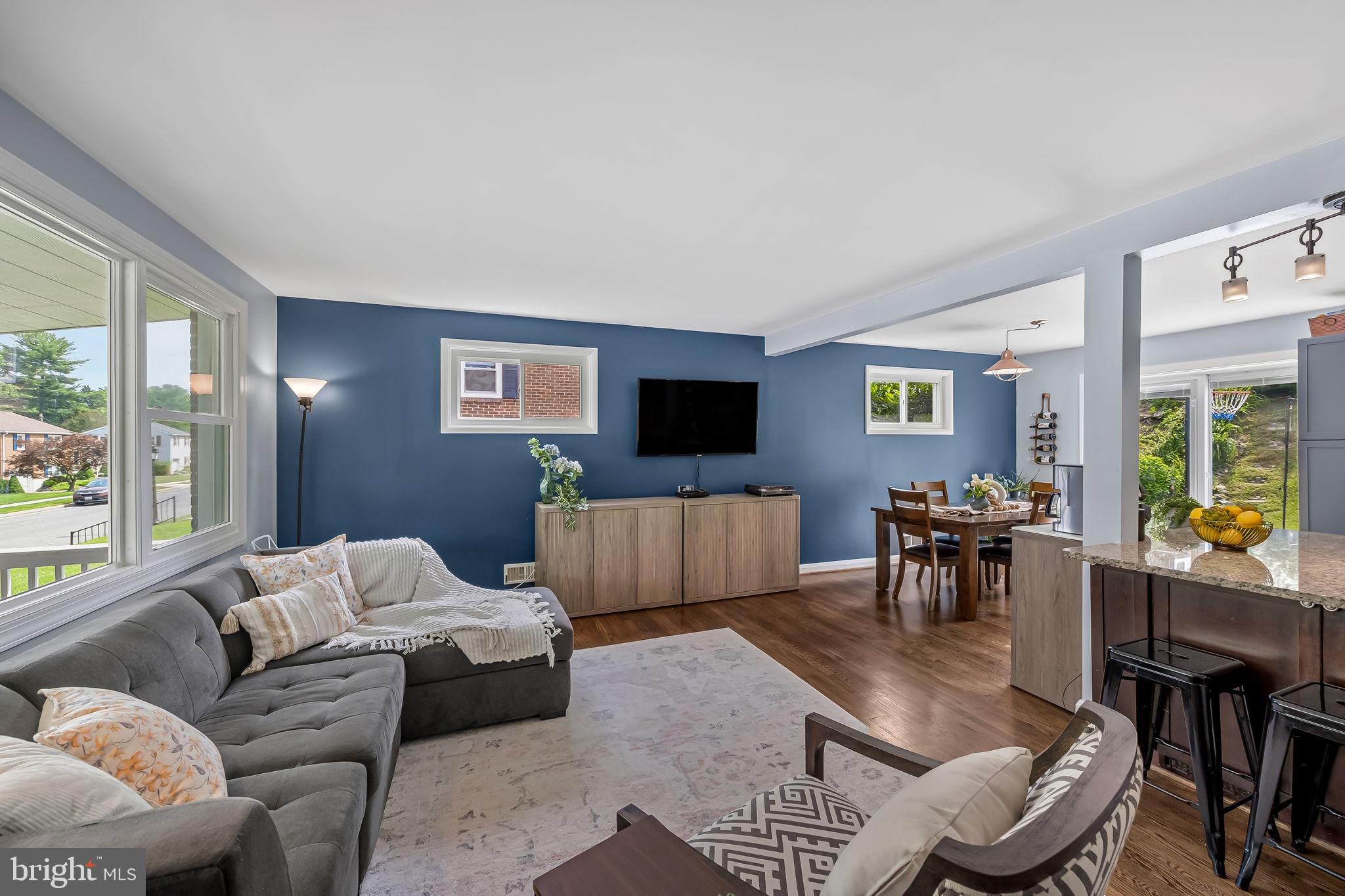 ROLLINGWOOD - Residential