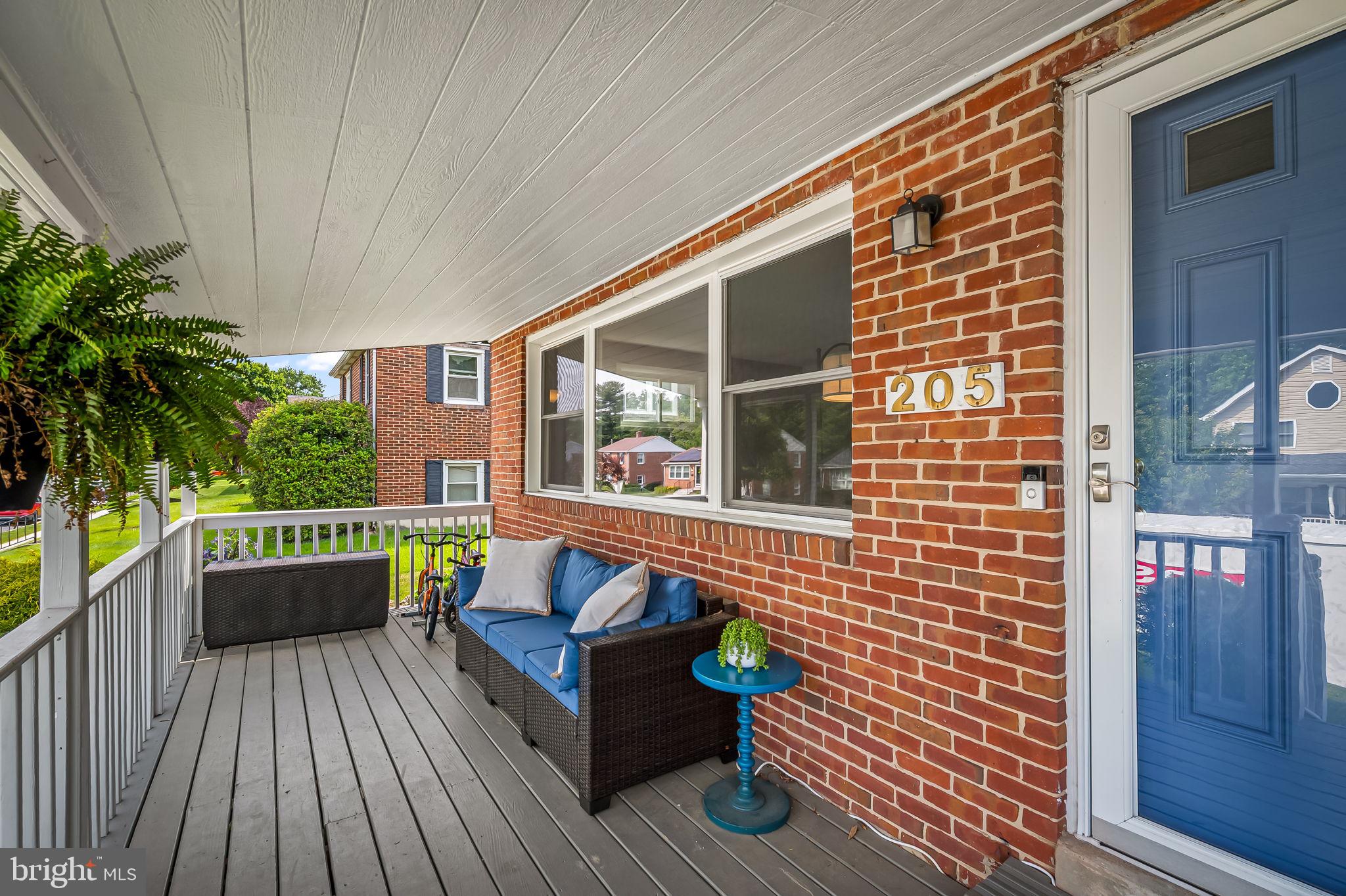 ROLLINGWOOD - Residential