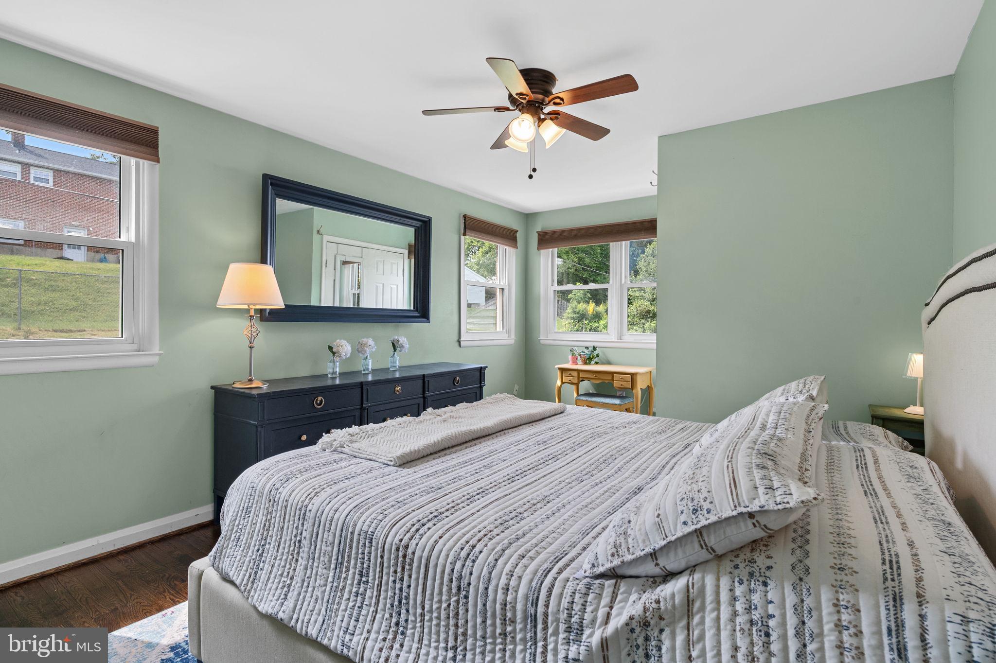 ROLLINGWOOD - Residential