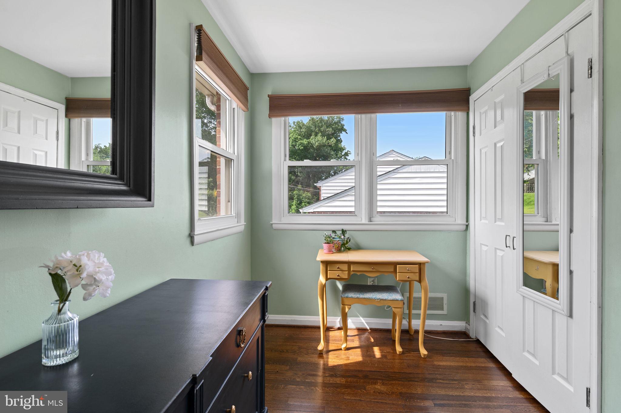 ROLLINGWOOD - Residential
