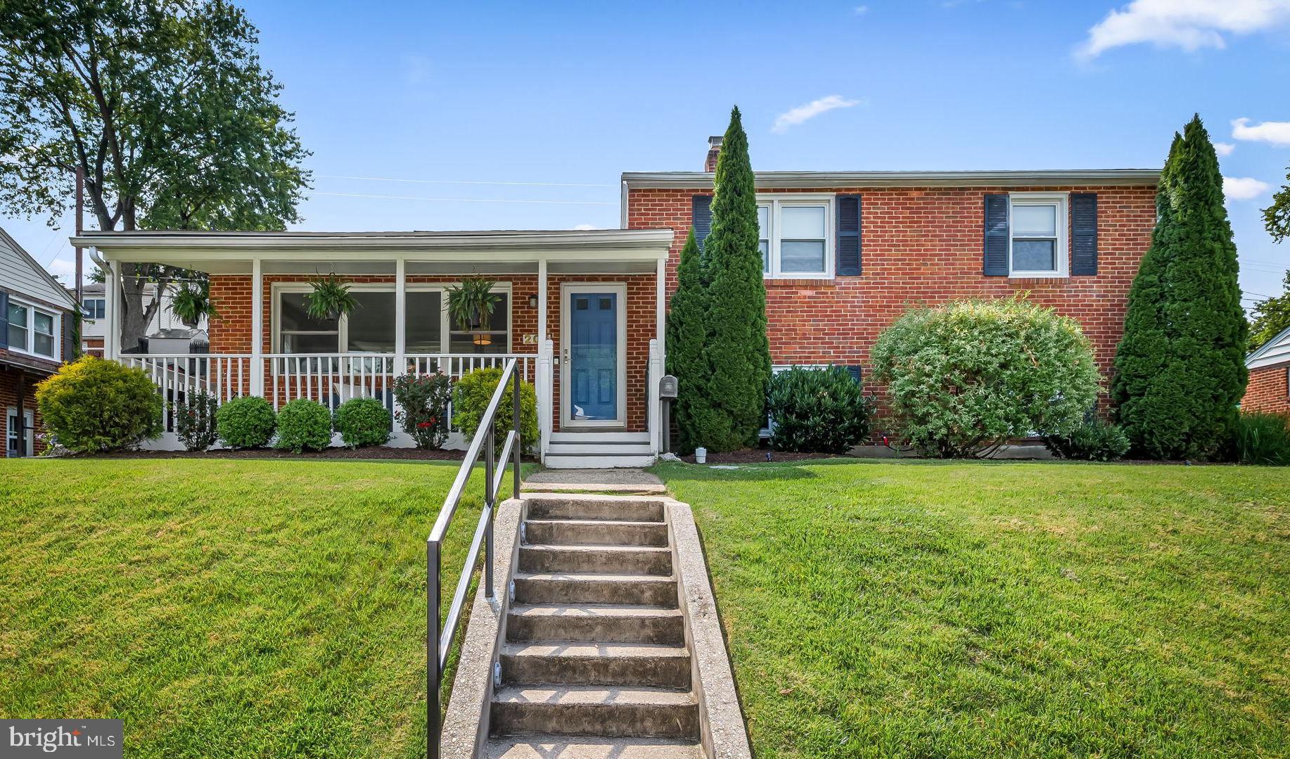 ROLLINGWOOD - Residential