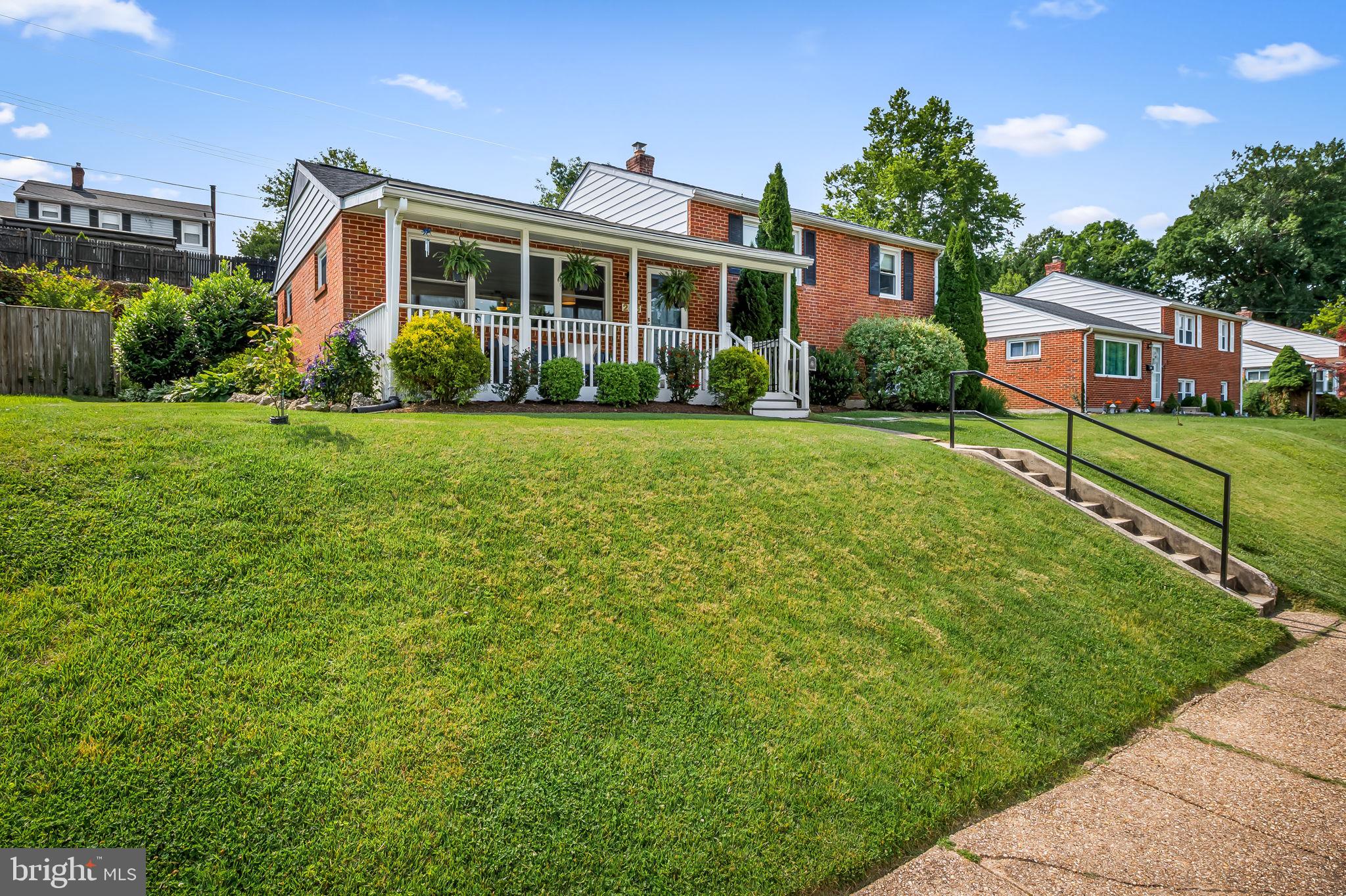 ROLLINGWOOD - Residential