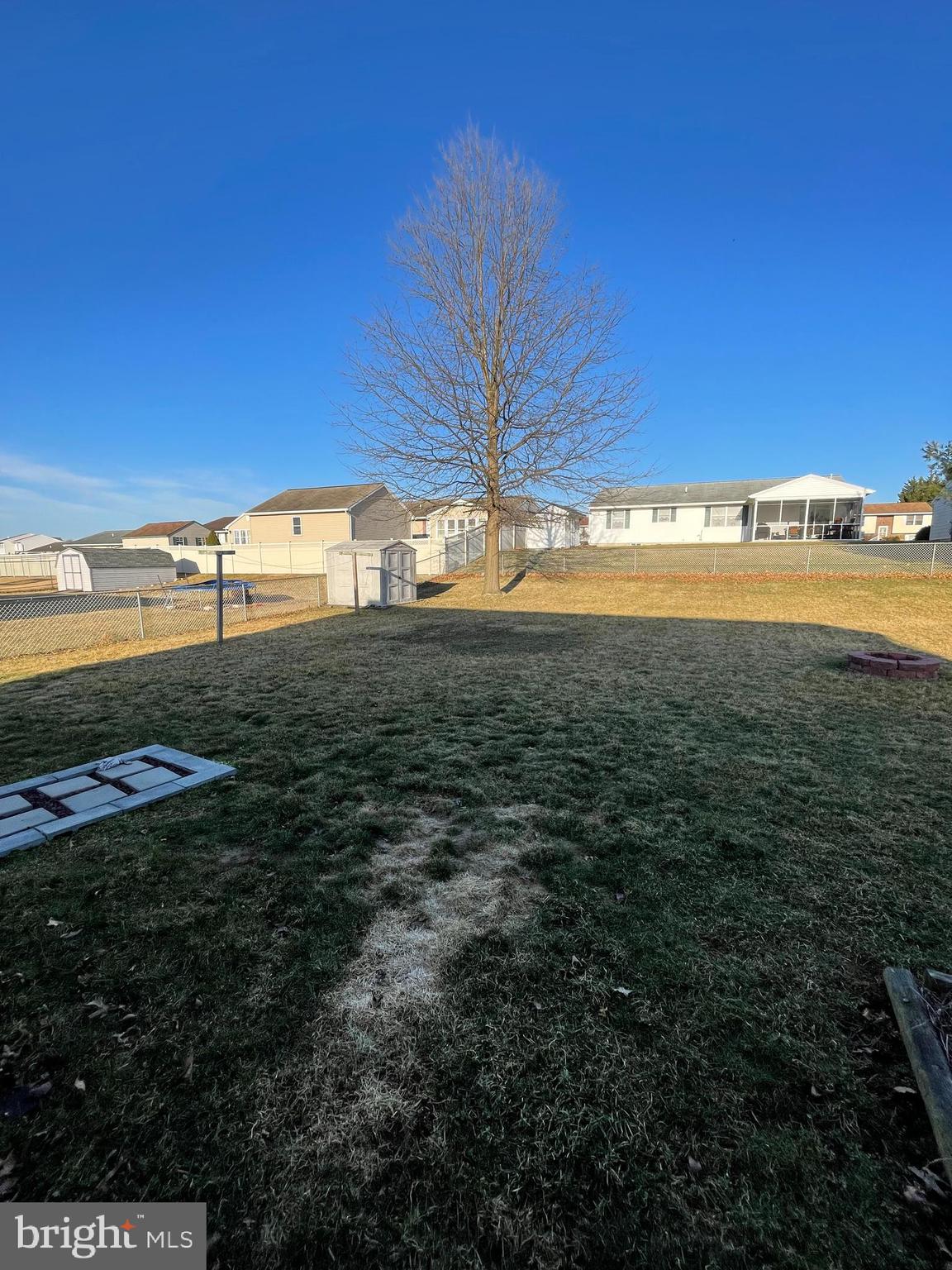 NEWBURG VILLAGE - Residential