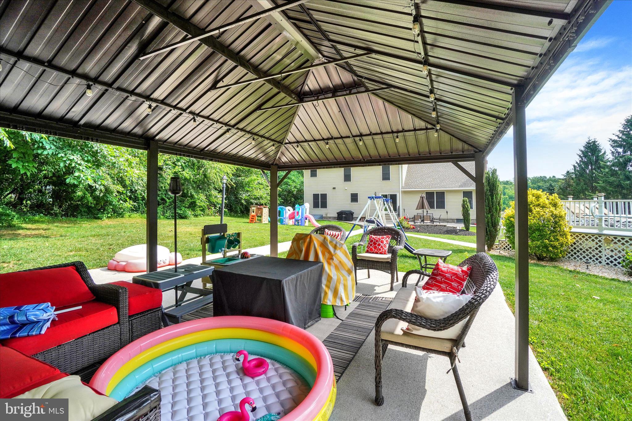 EAST HOPEWELL - Residential