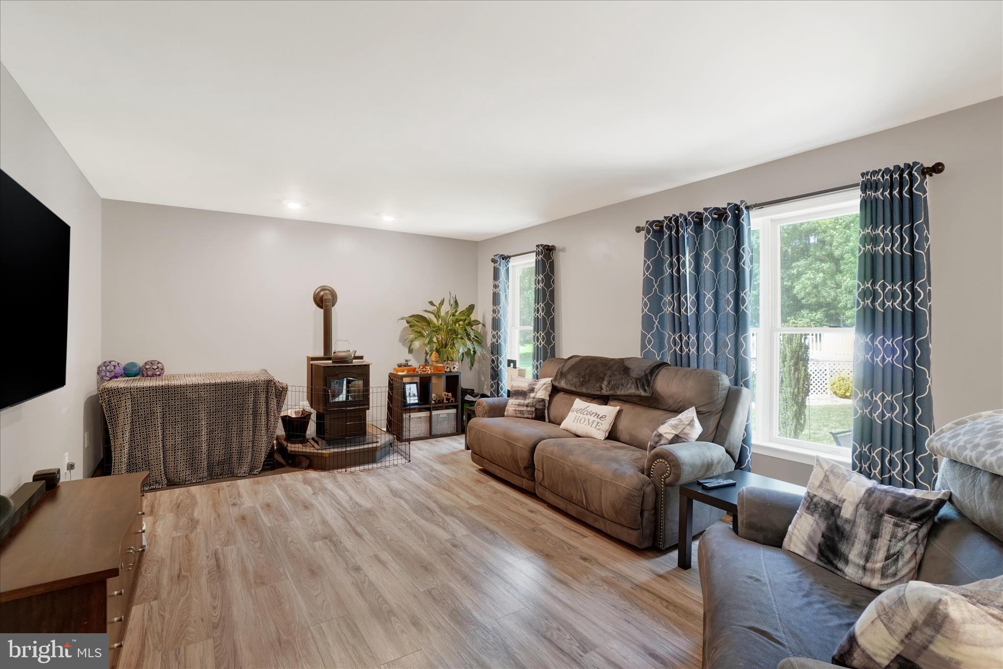 EAST HOPEWELL - Residential