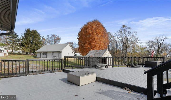 TUSCARORA - Residential