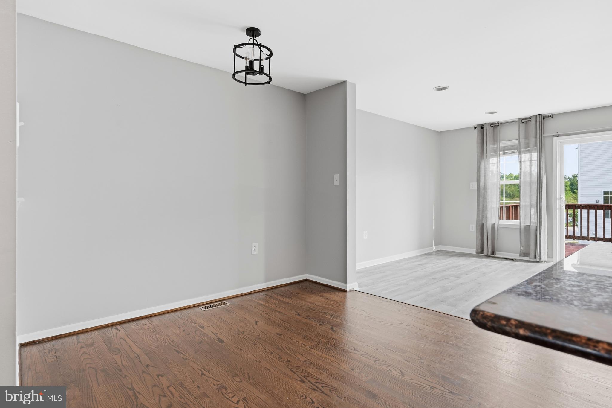 MARLOWE WOODS - Residential
