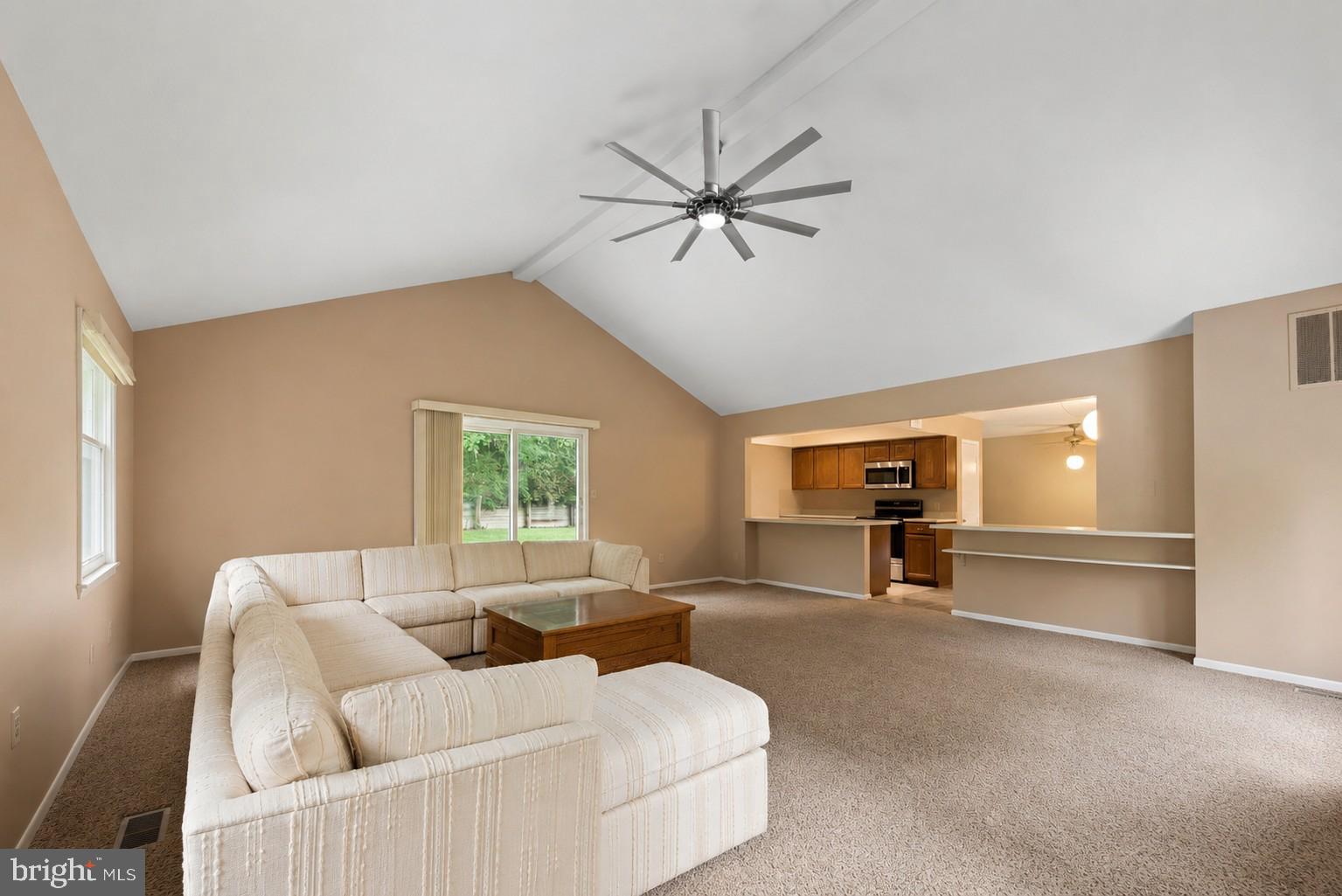 ROLLING KNOLLS - Residential