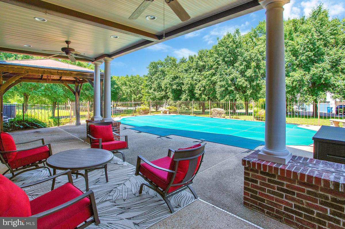 OWENSVILLE - Residential