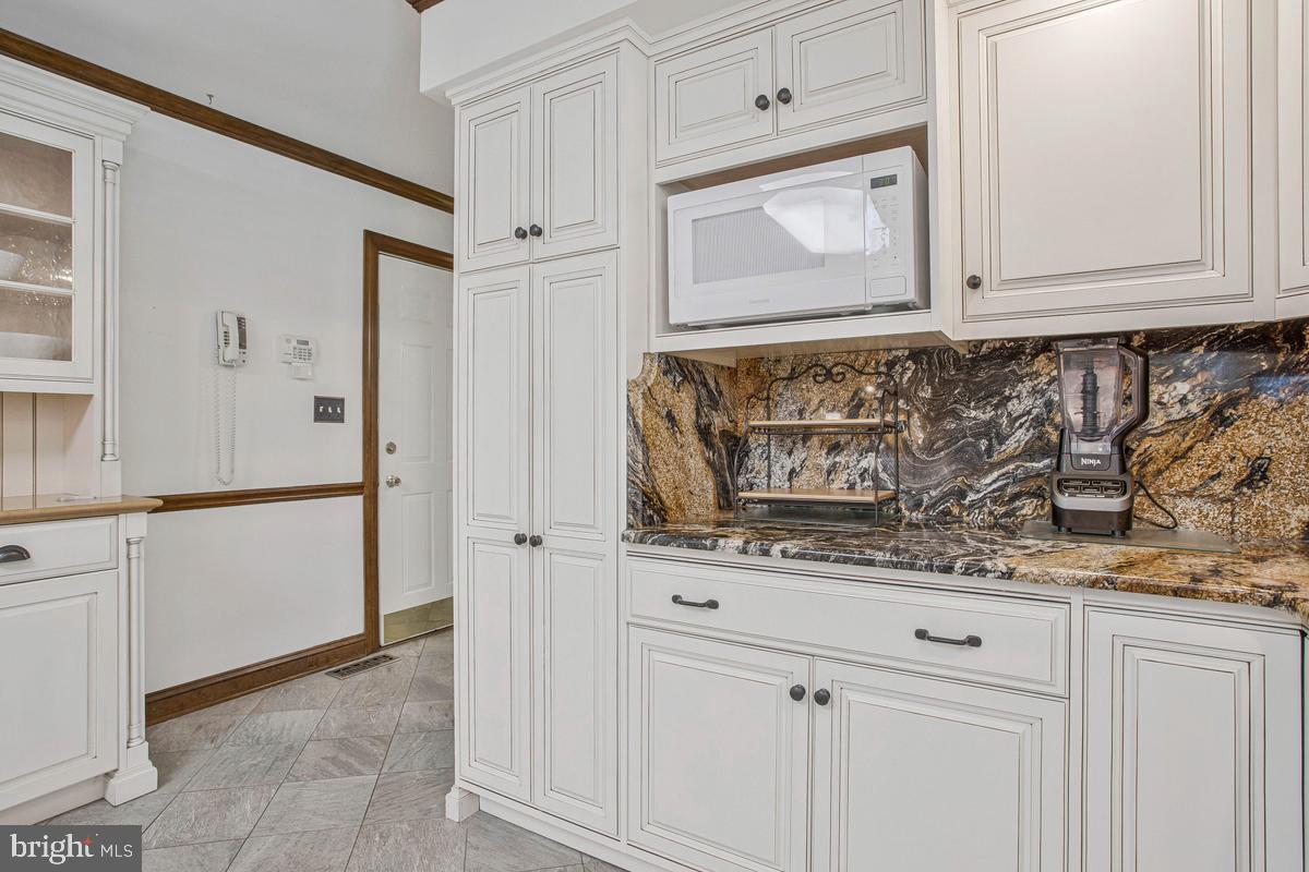 OWENSVILLE - Residential