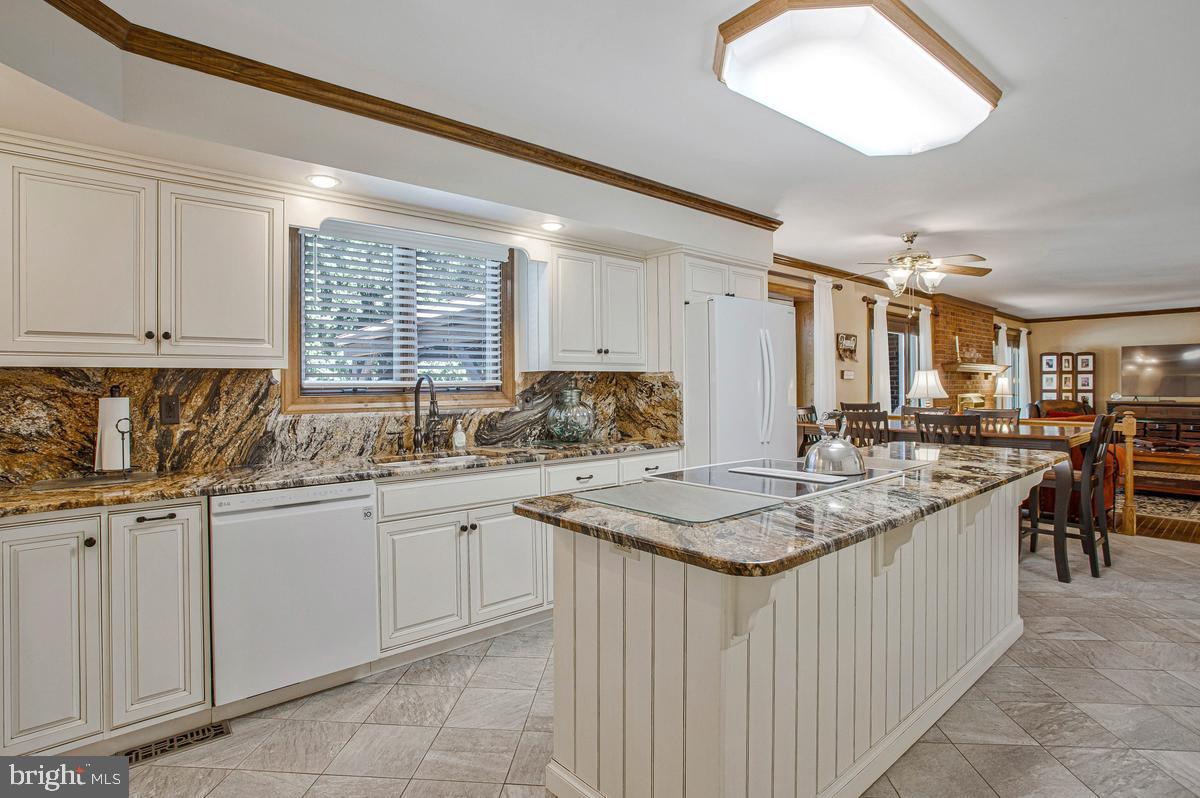 OWENSVILLE - Residential