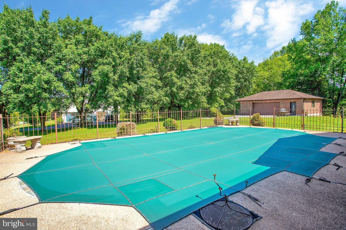 OWENSVILLE - Residential