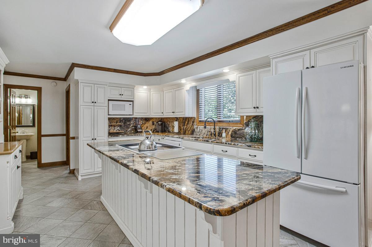 OWENSVILLE - Residential