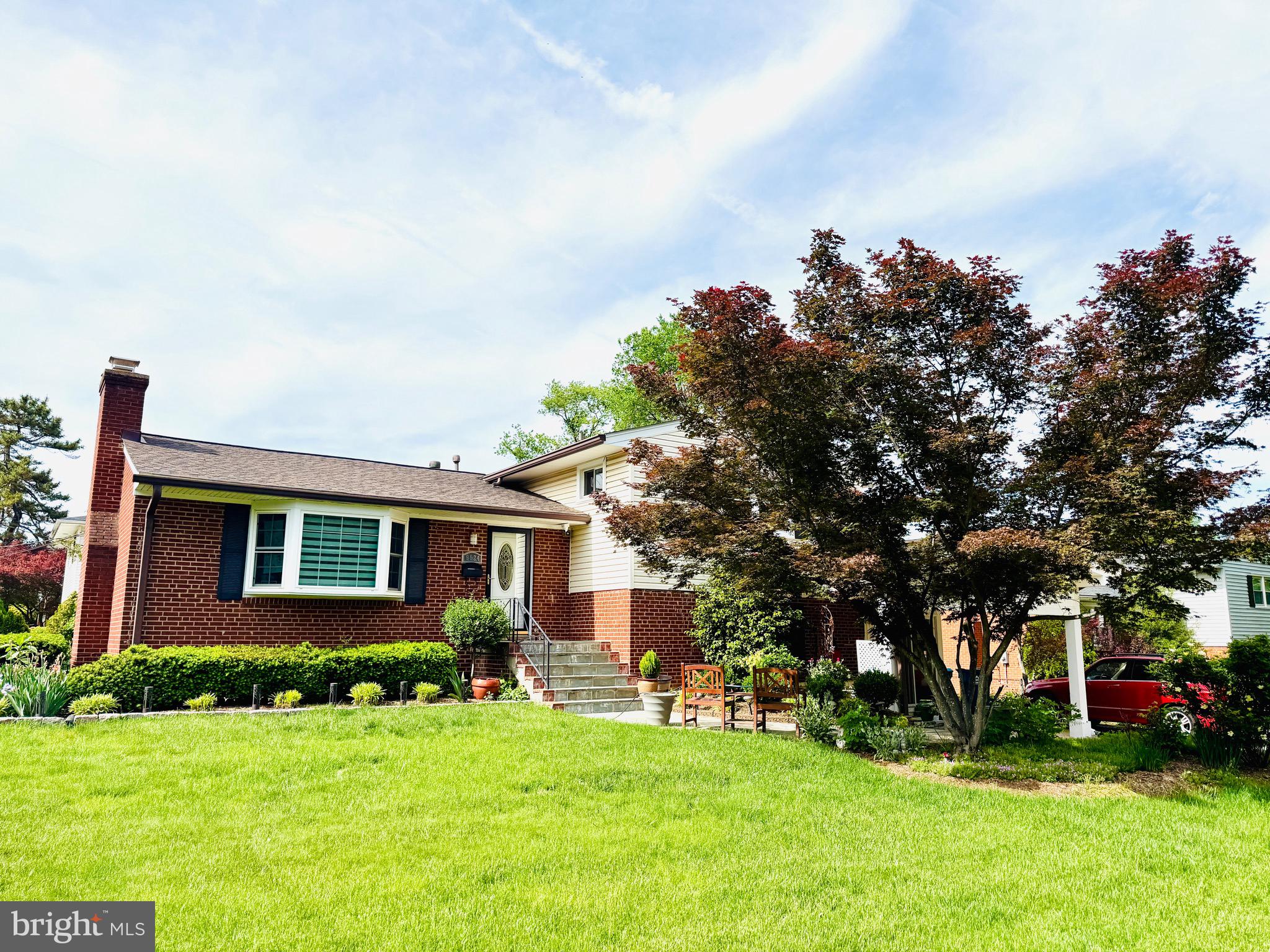 LEWINSVILLE HEIGHTS - Residential Lease