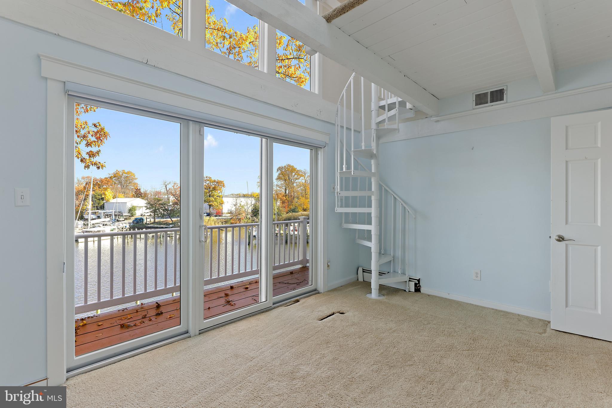 GREENACRES - Residential