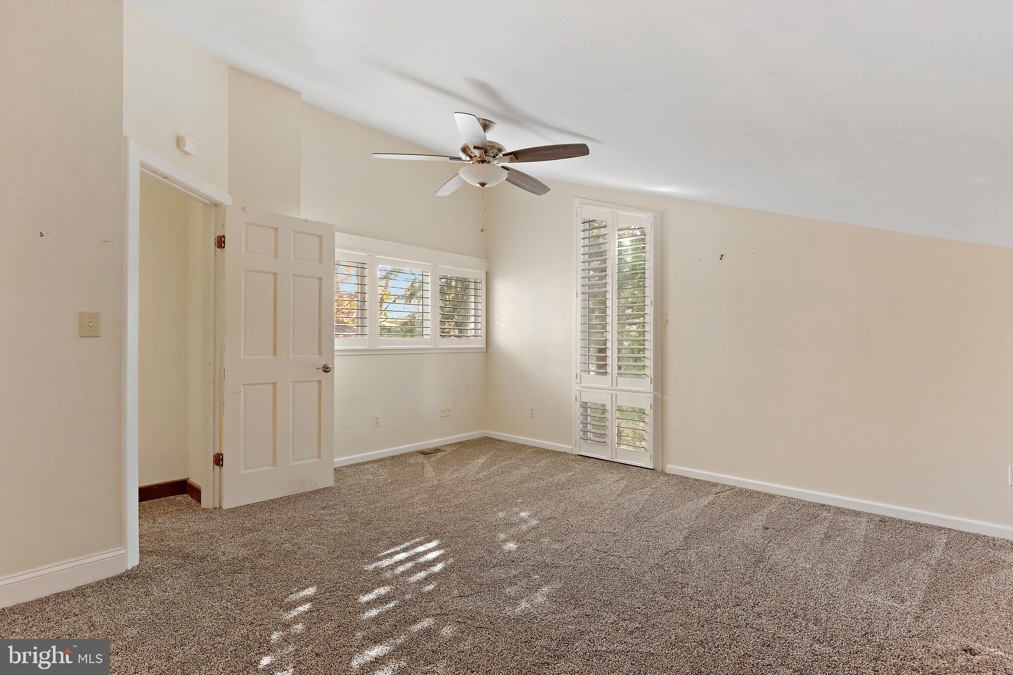 GREENACRES - Residential