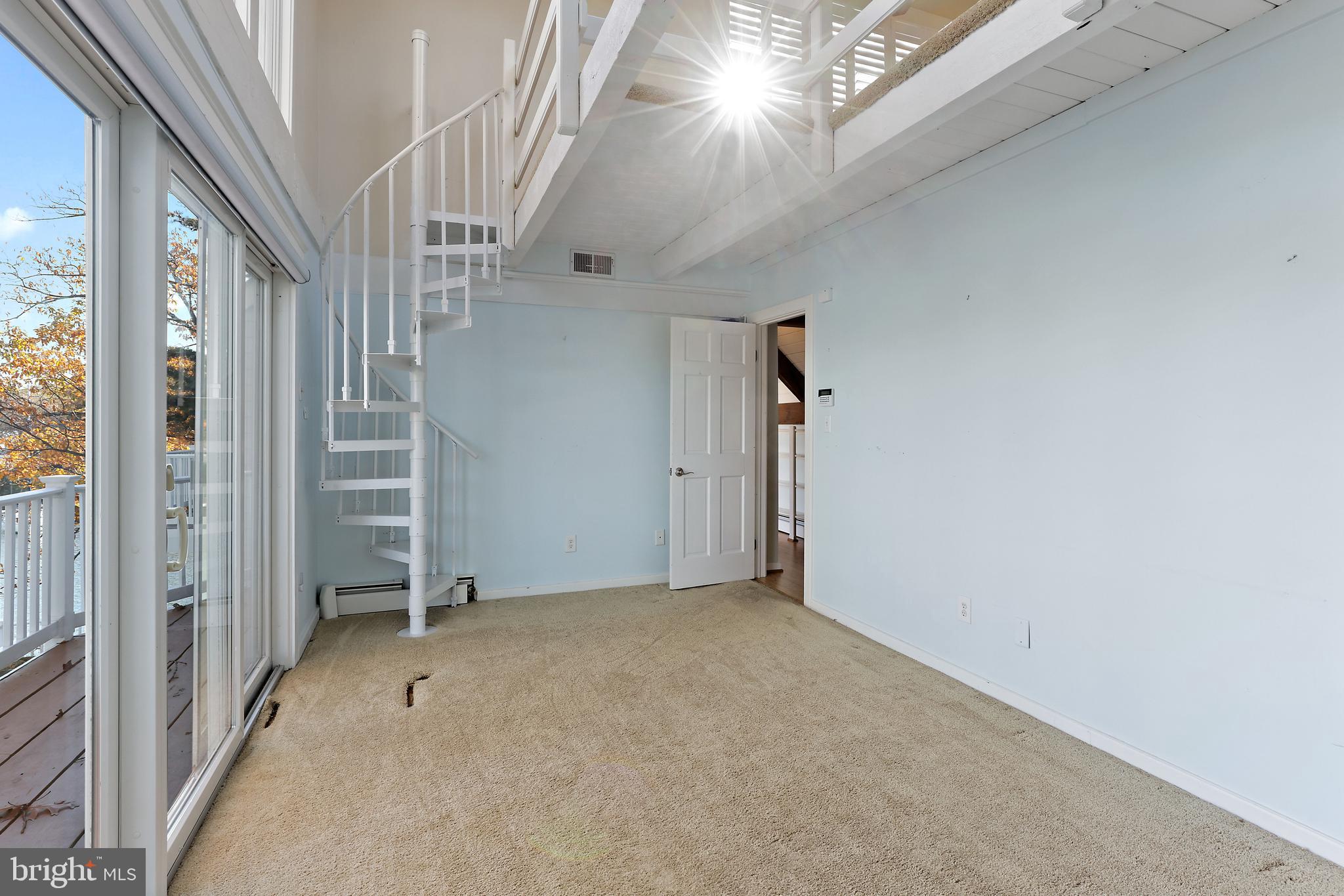 GREENACRES - Residential