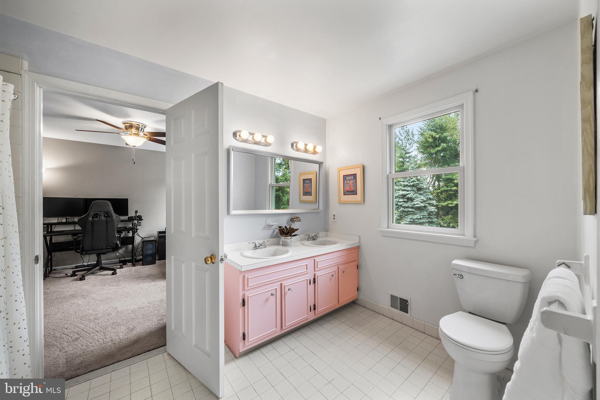 HUNT VALLEY - Residential