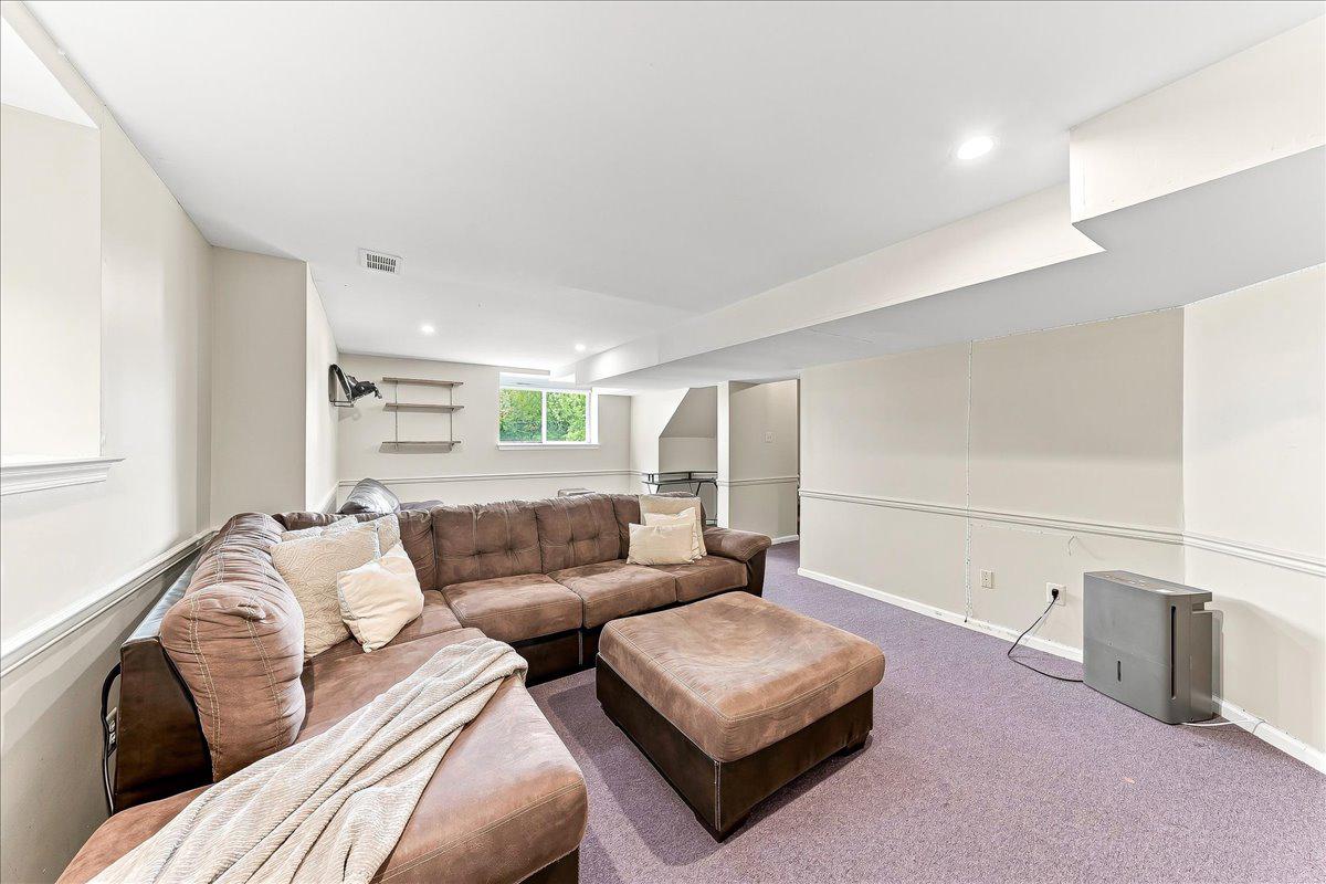 MILL POND FARM - Residential