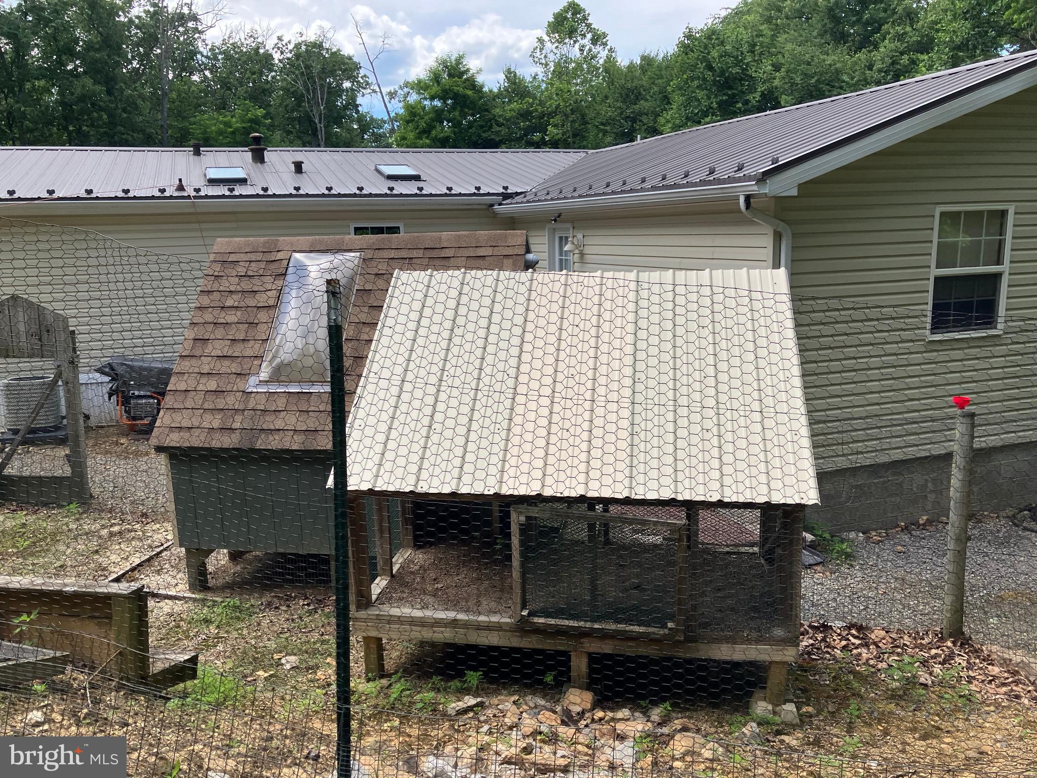 NEWPORT - Residential
