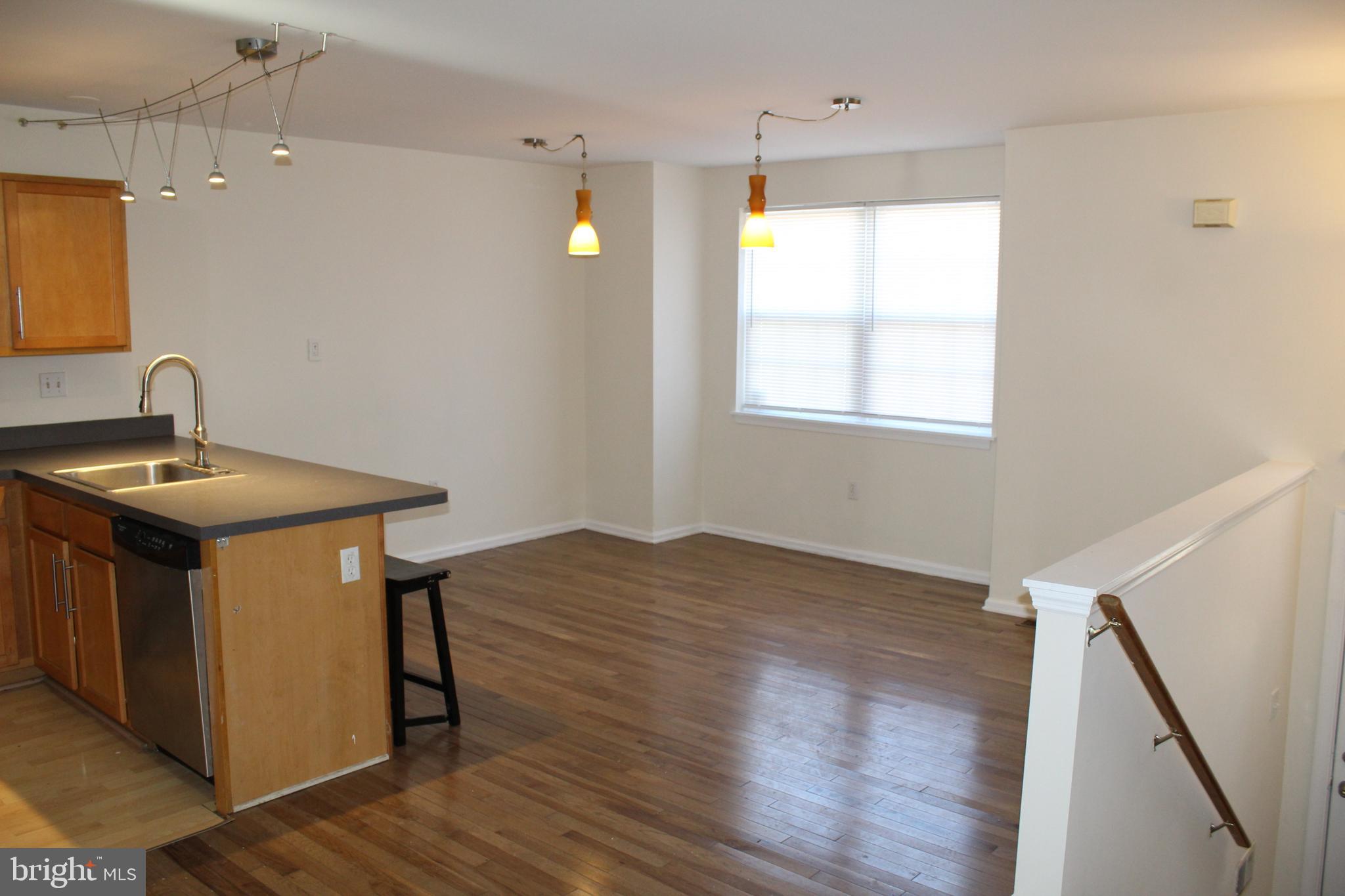 NORRISTOWN - Residential
