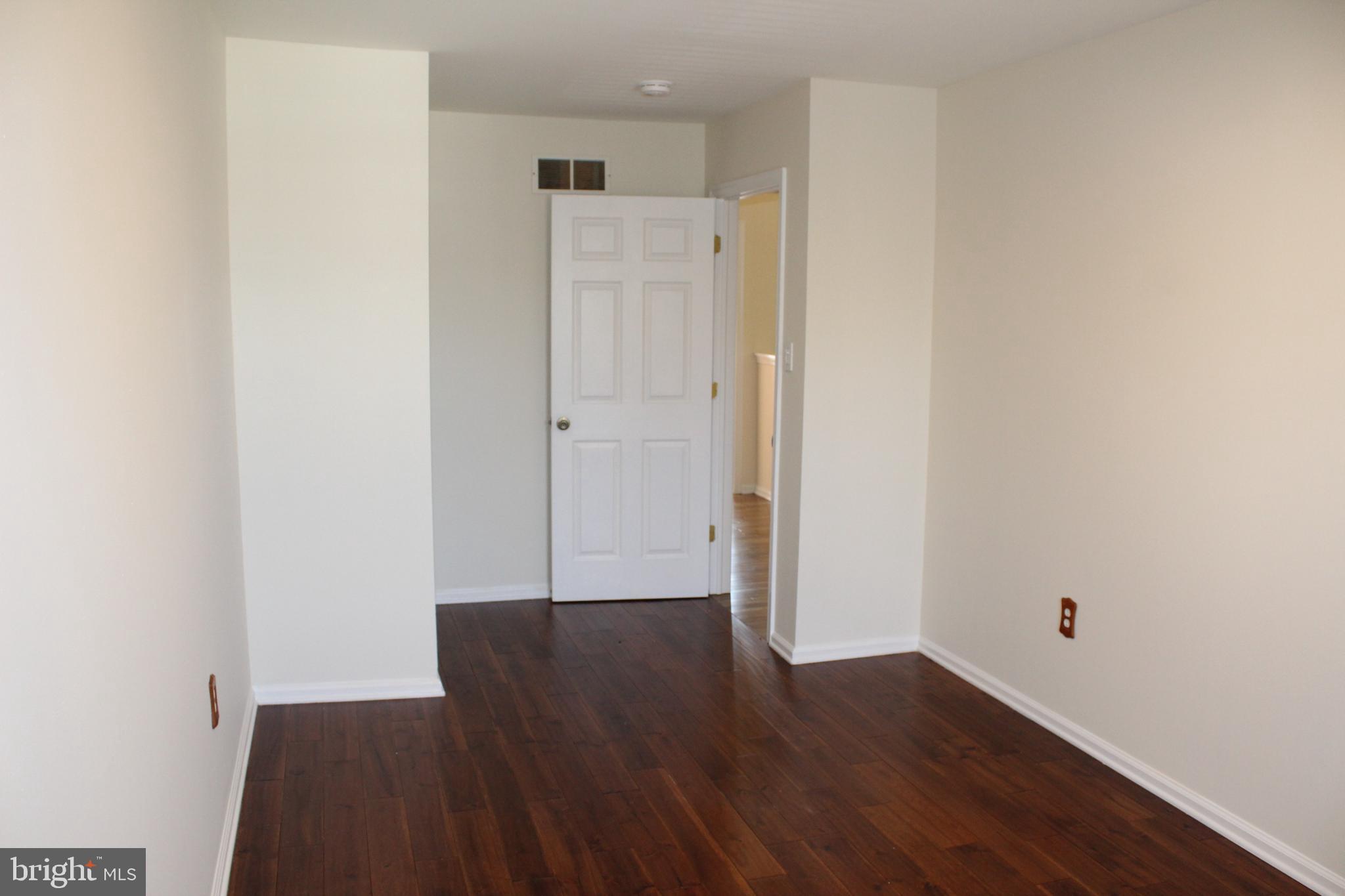 NORRISTOWN - Residential