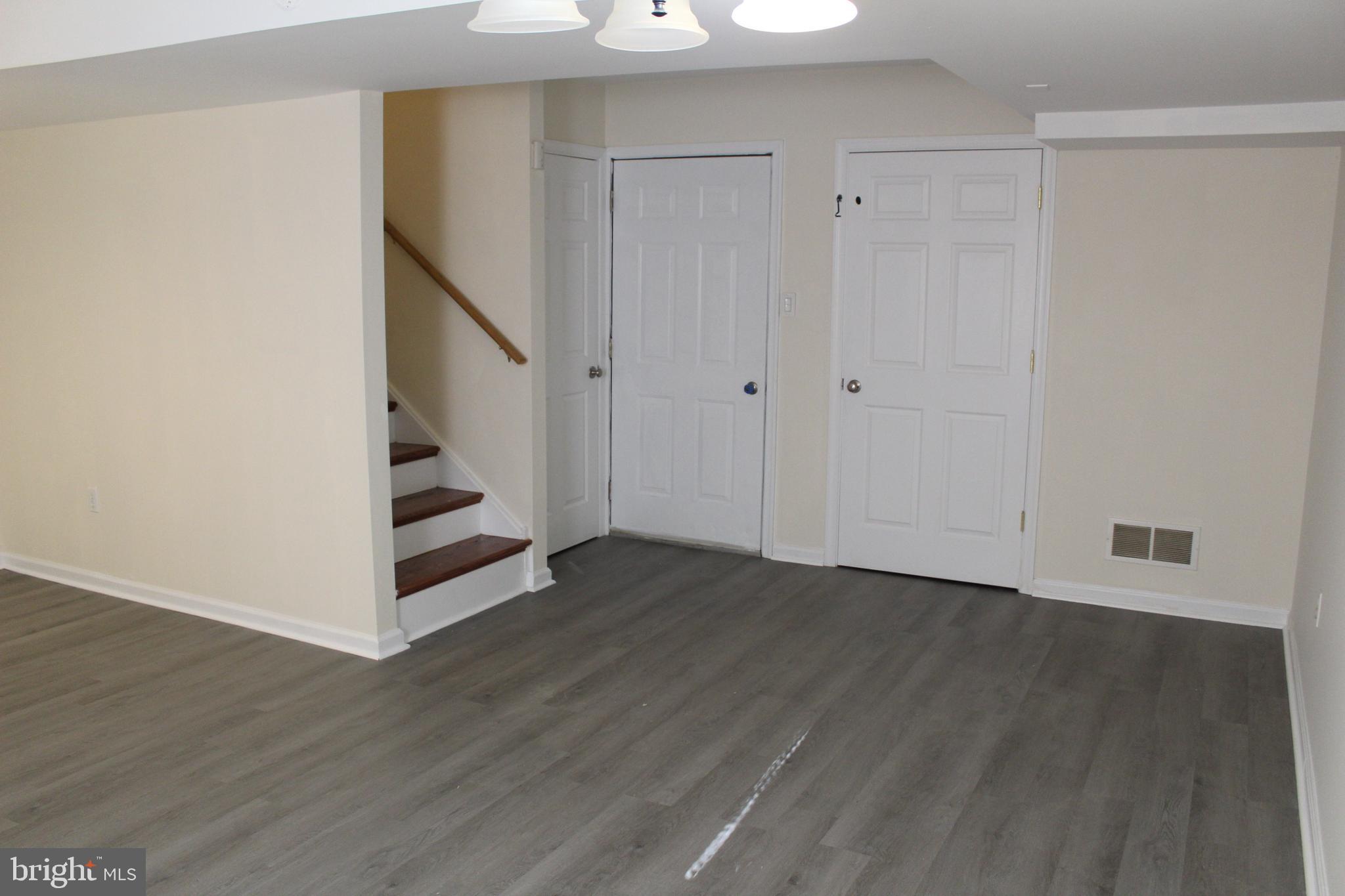 NORRISTOWN - Residential