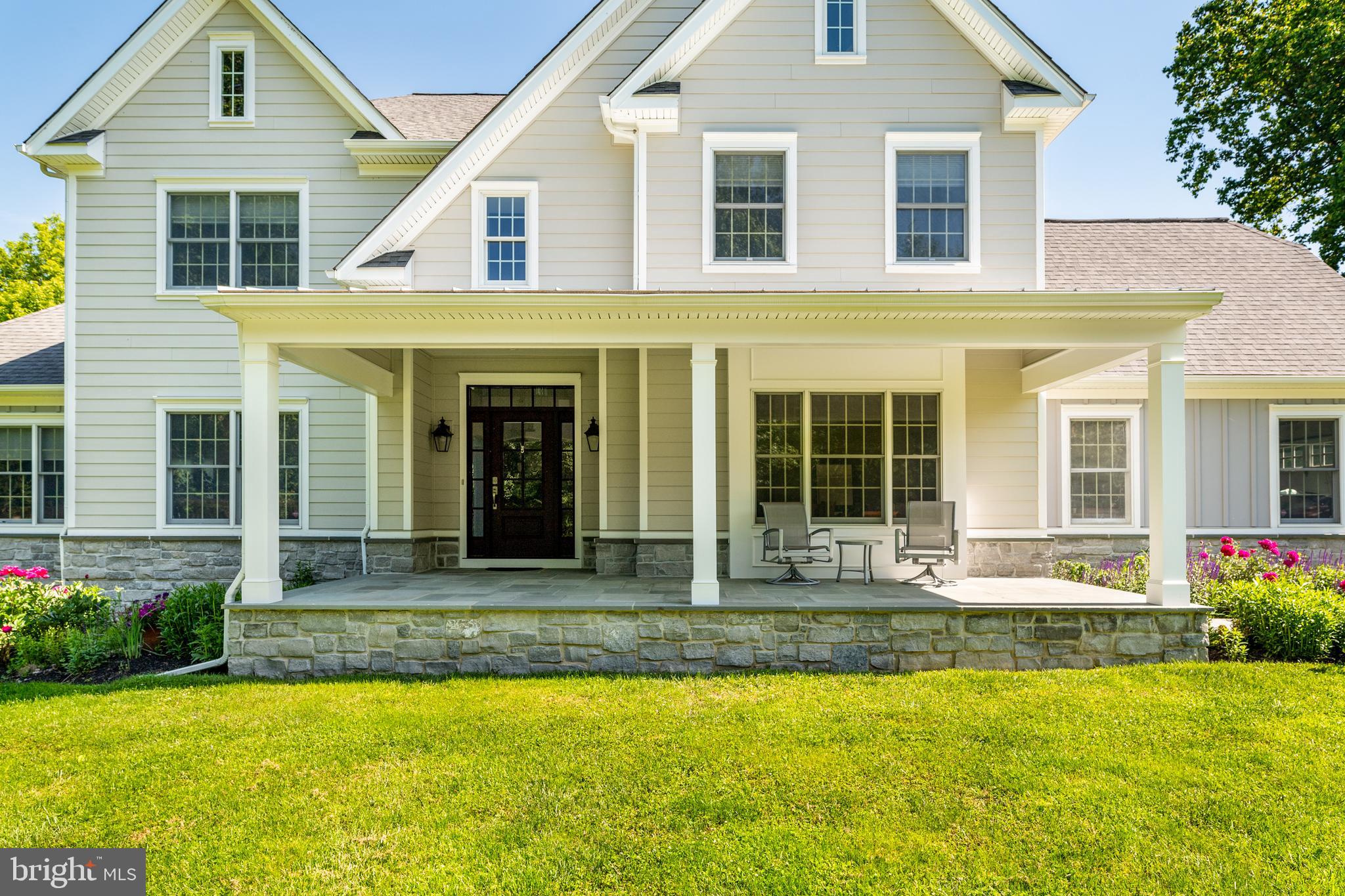 LAFAYETTE HILL - Residential