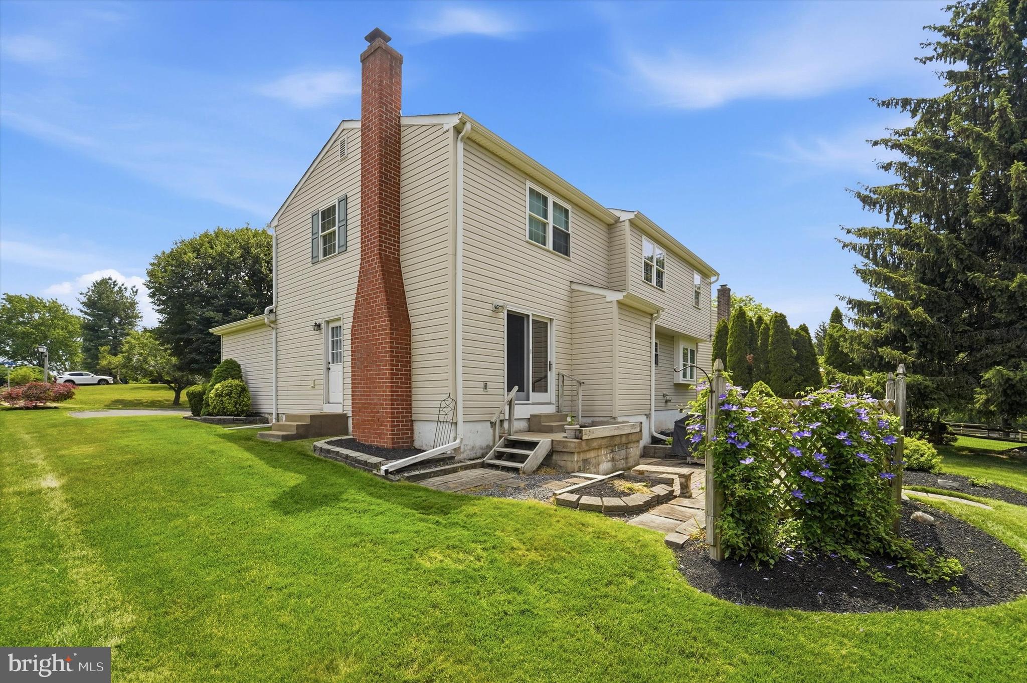 PALOMINO GLEN - Residential