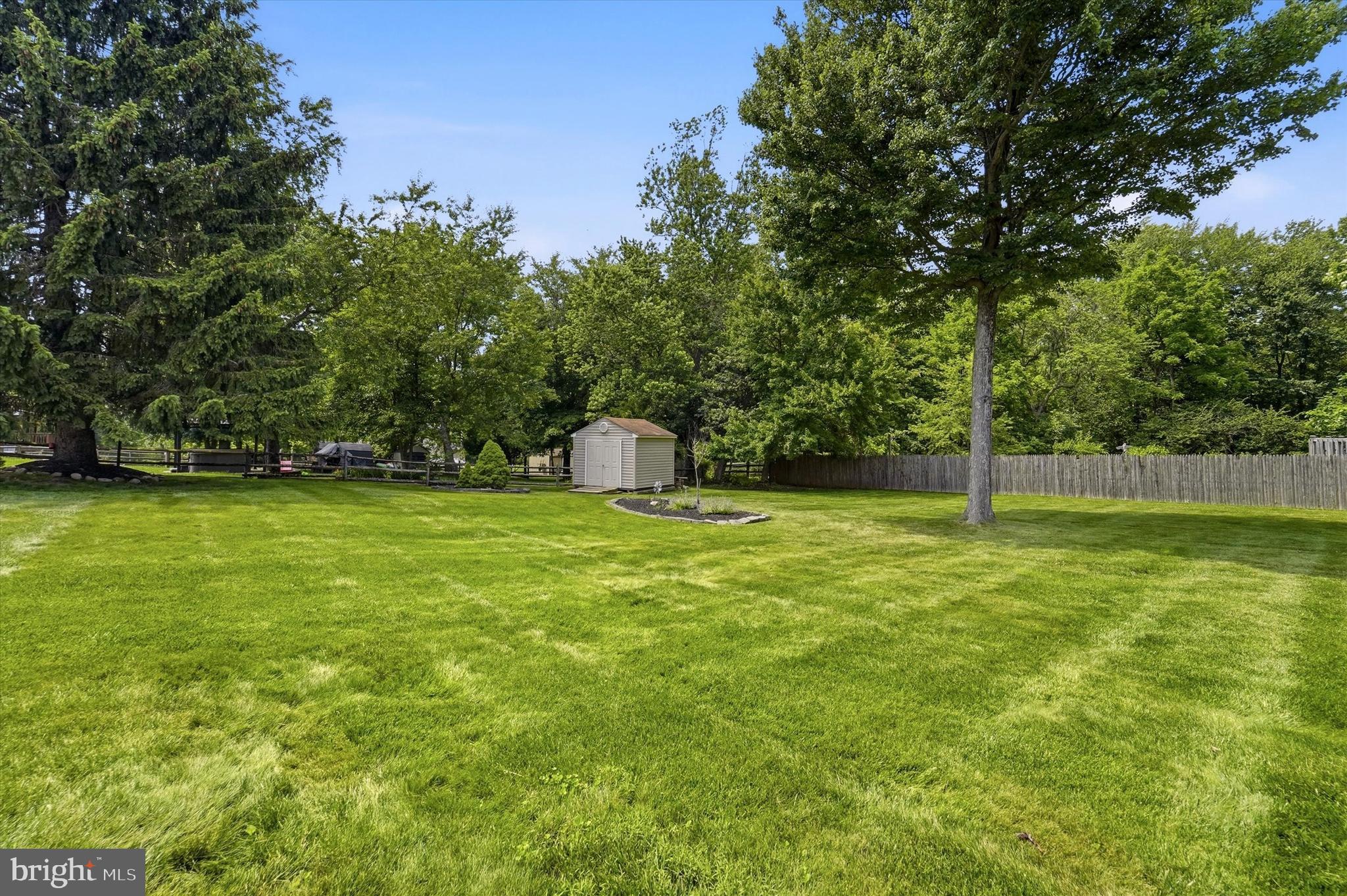 PALOMINO GLEN - Residential
