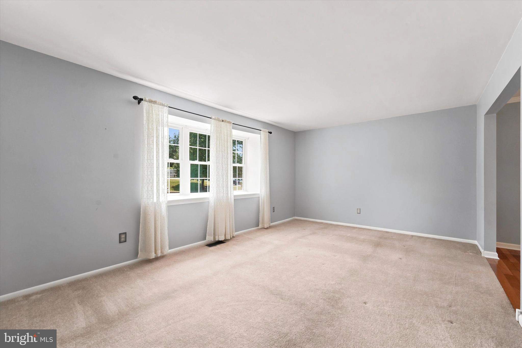 PALOMINO GLEN - Residential