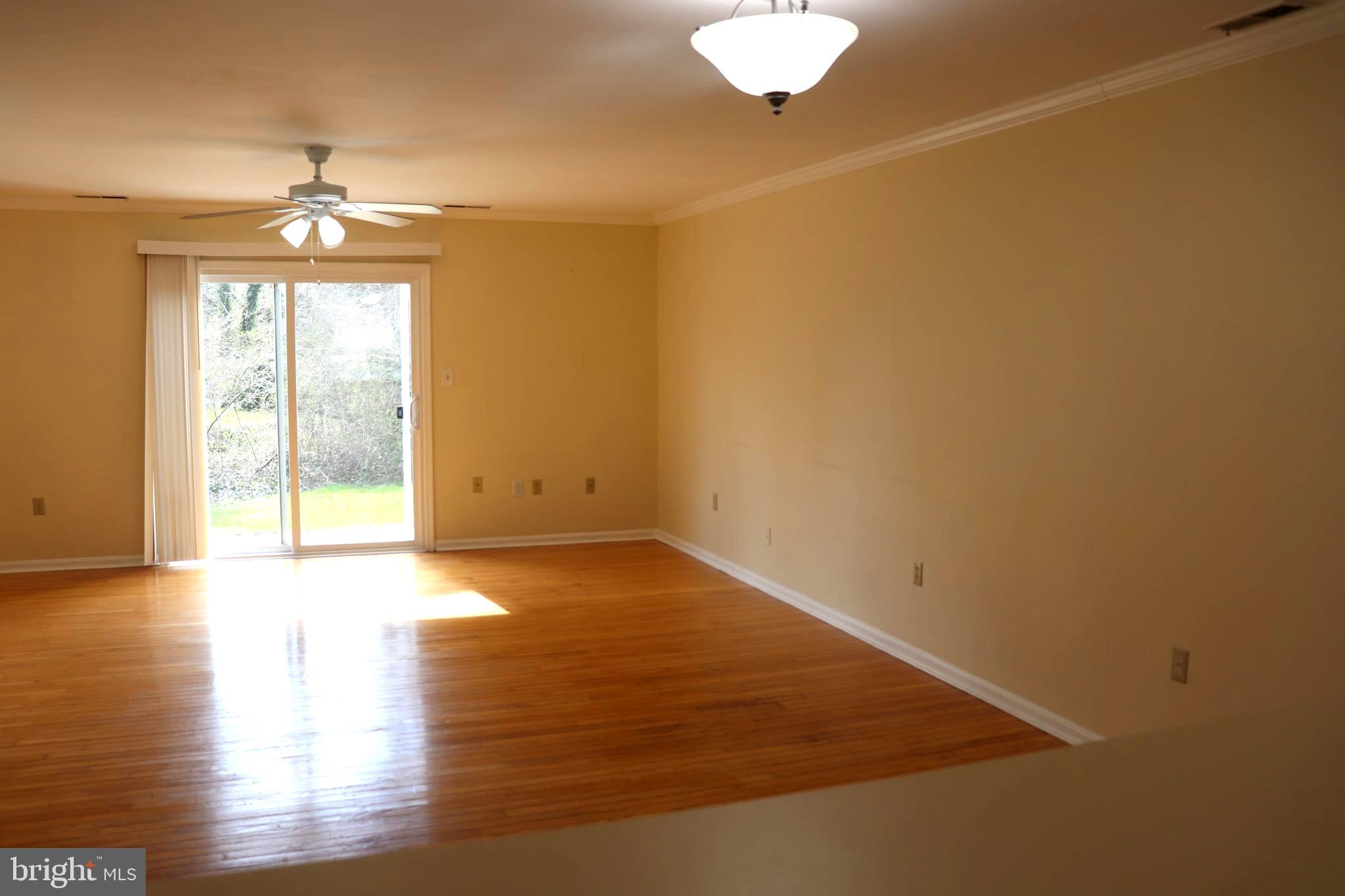 FRANKLIN SQUARE - Residential