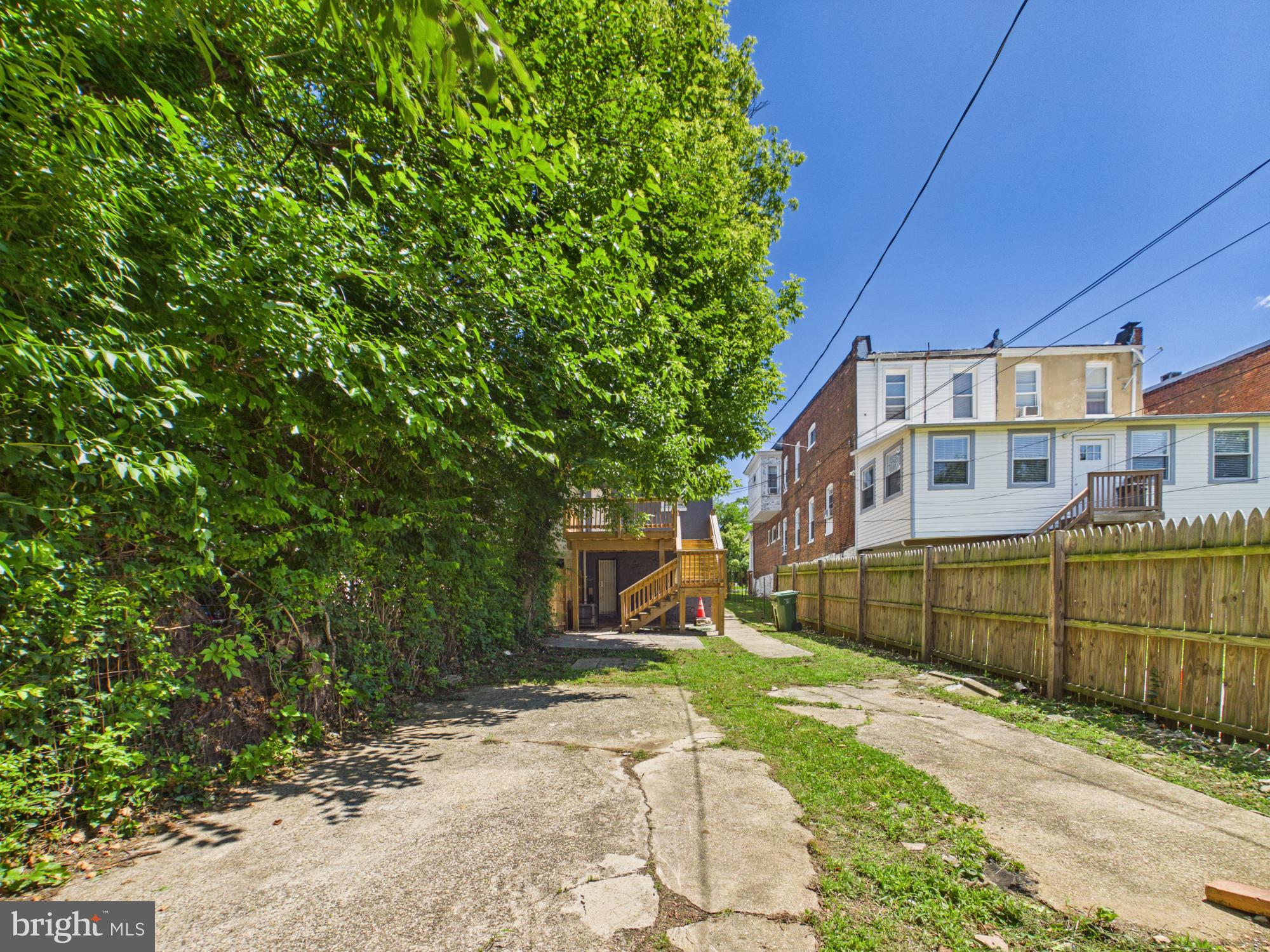 TOWANDA - Residential