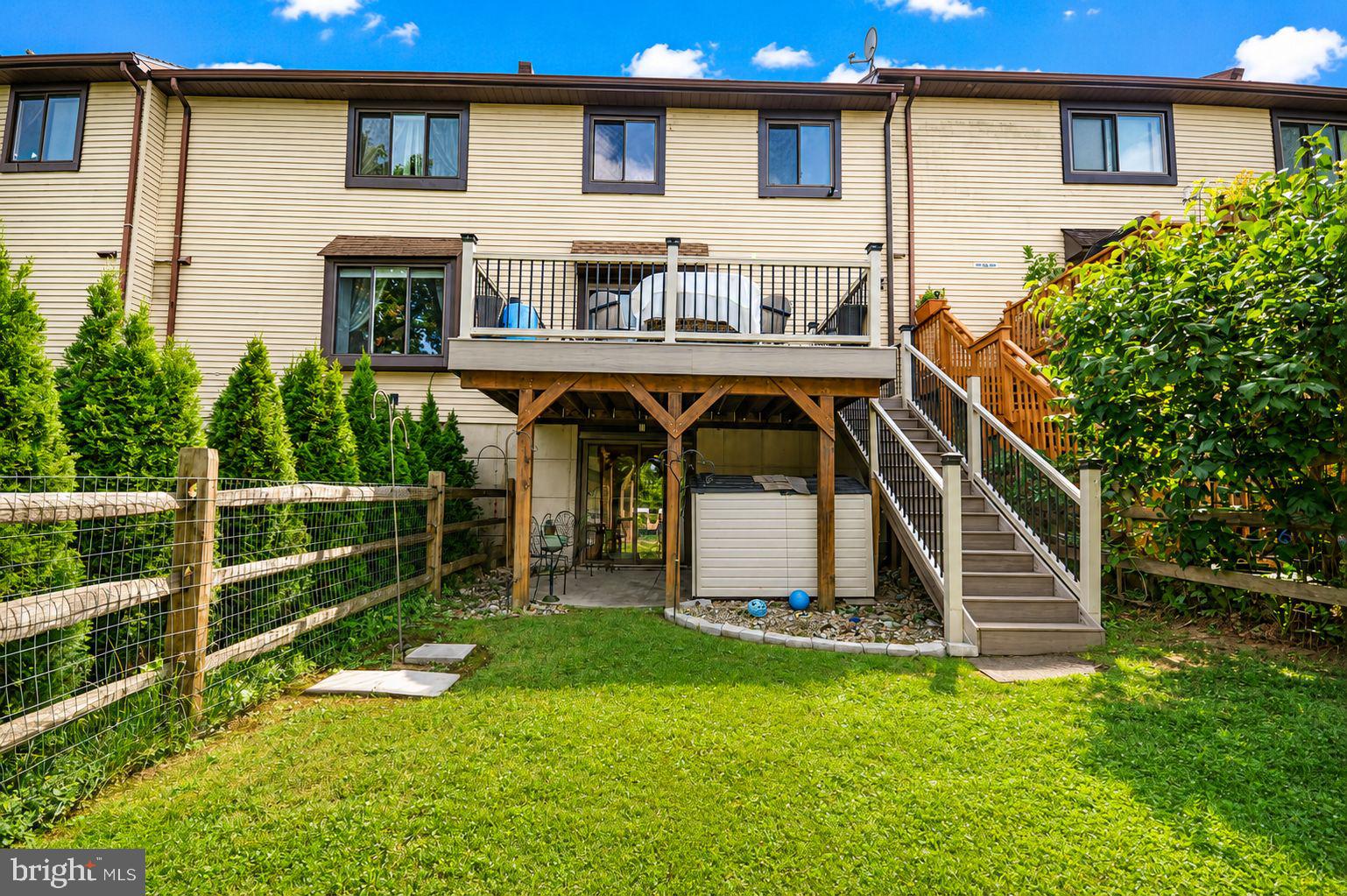 VILLAGE SHIRES - Residential