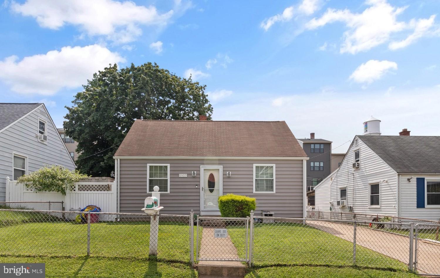 WILLOW SPRING PARK - Residential