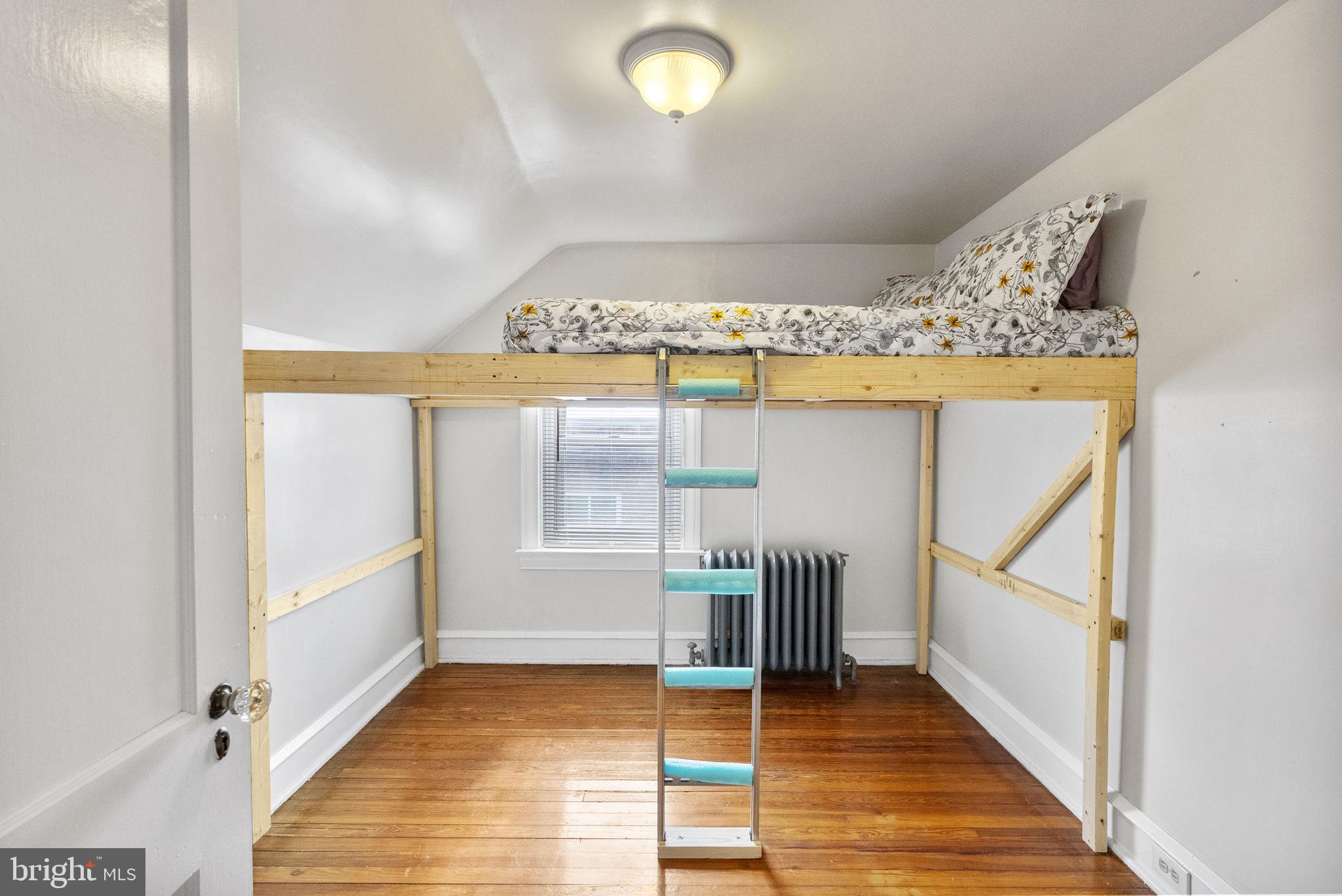GERMANTOWN - Residential