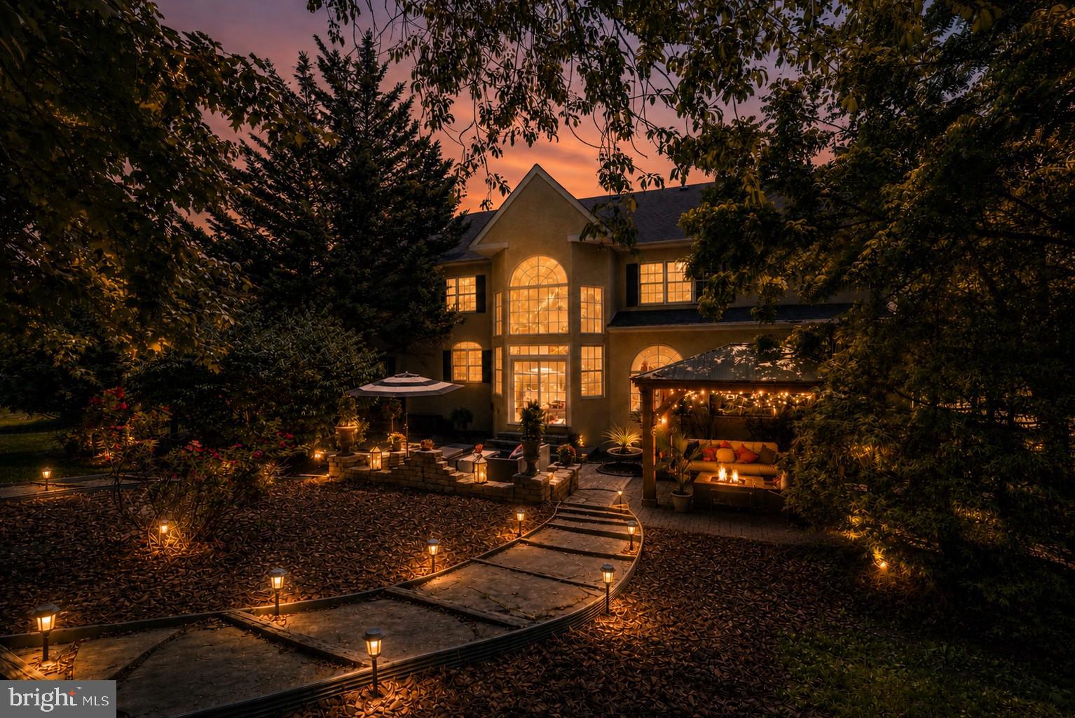 HEATHER LEA - Residential