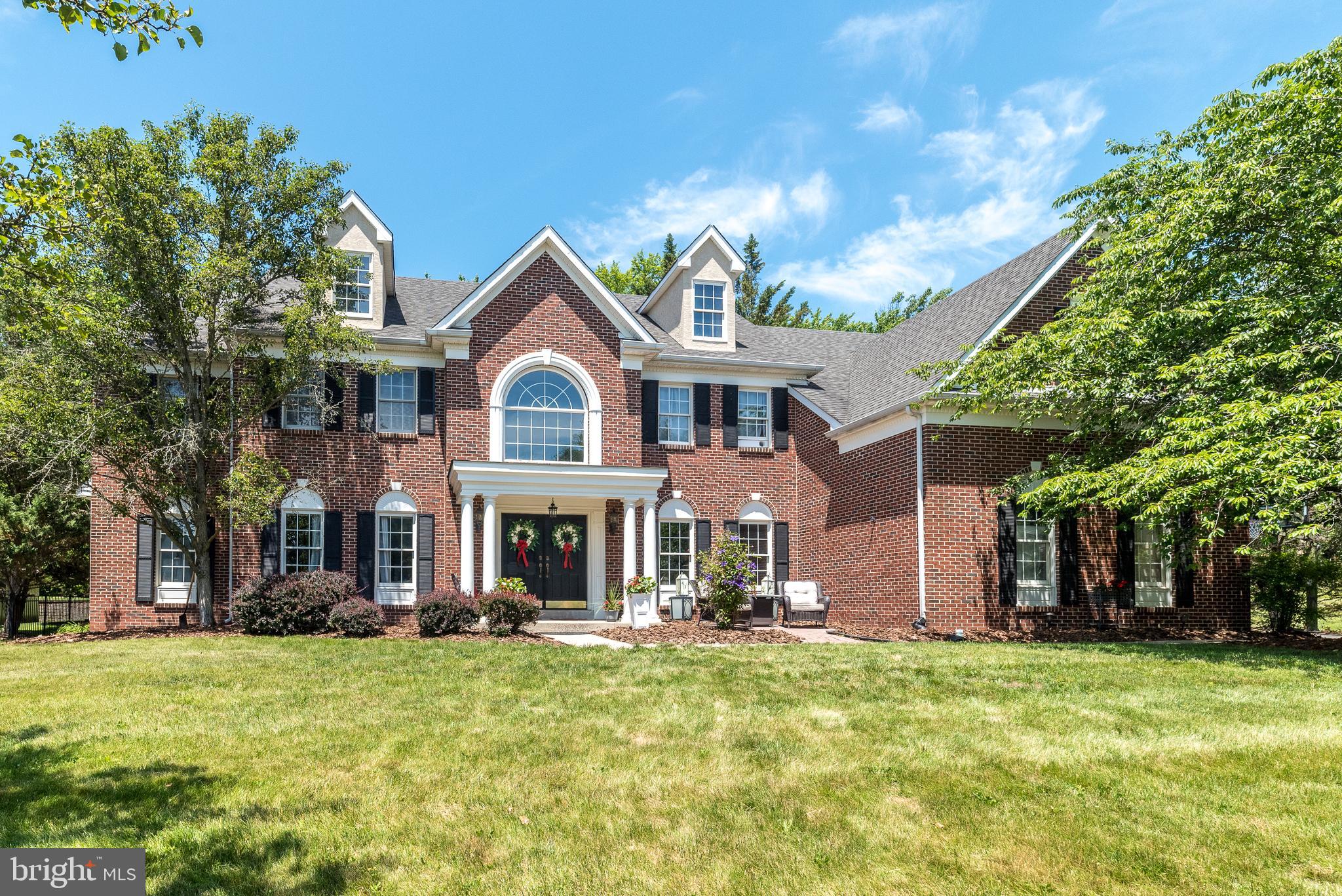 HEATHER LEA - Residential