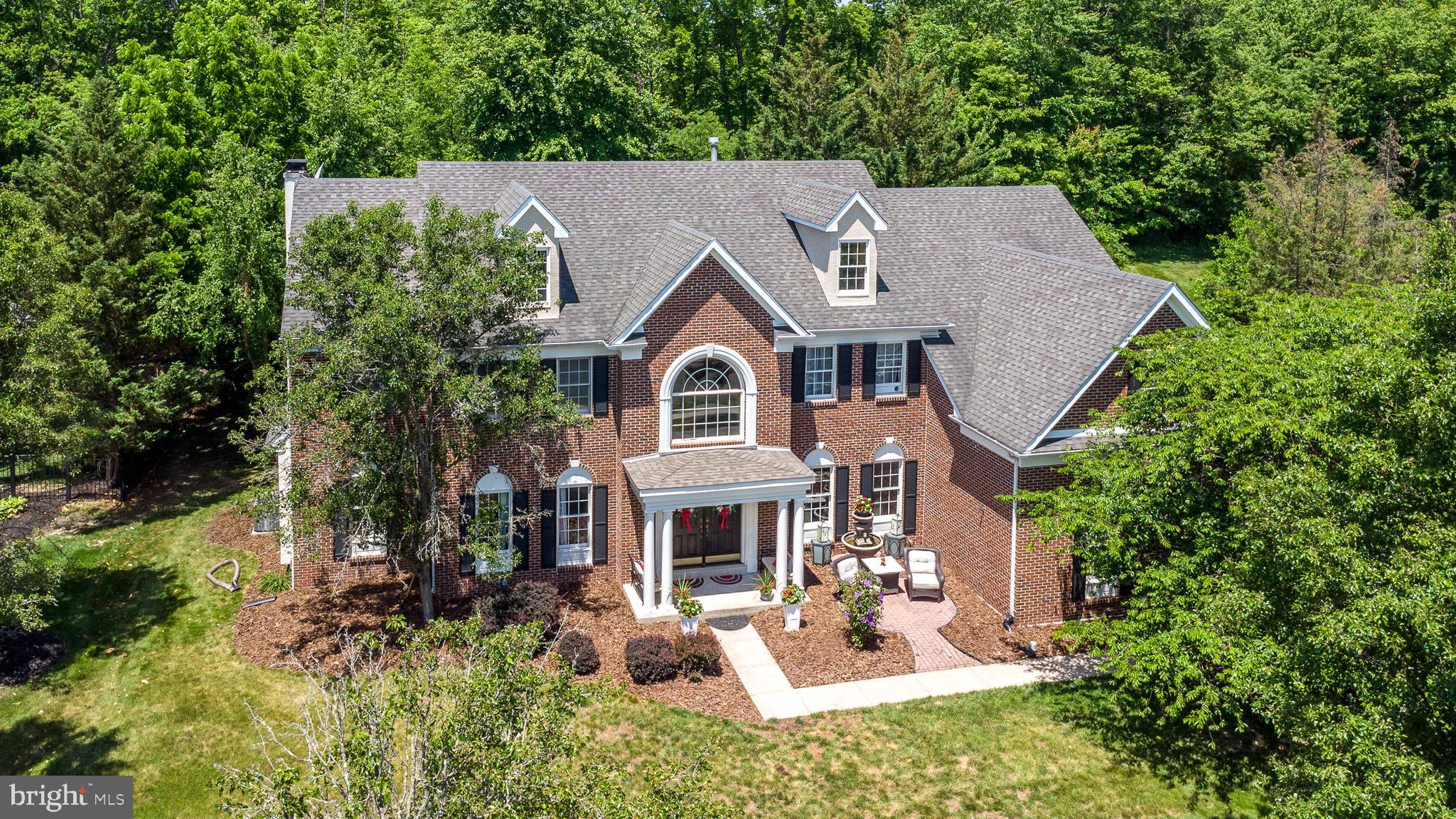 HEATHER LEA - Residential