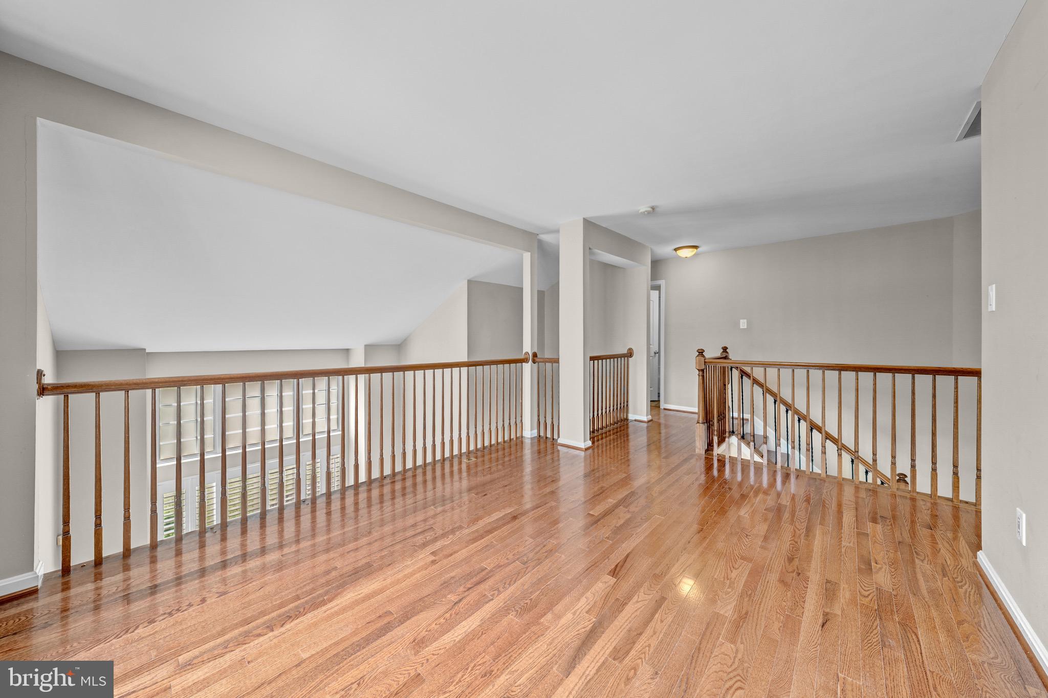 VILLAGE OF LONG REACH - Residential