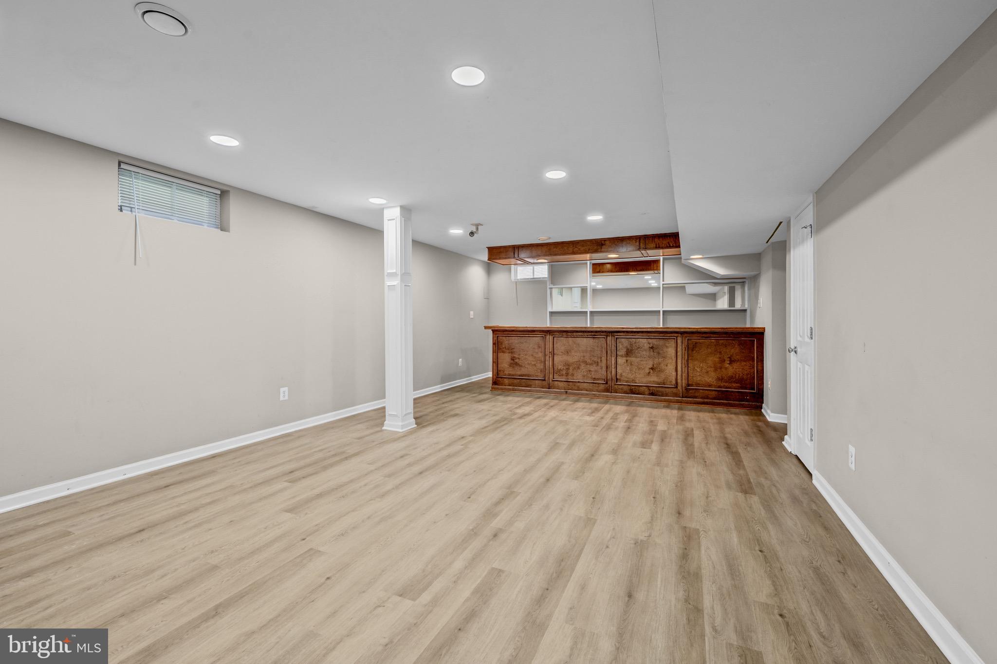 VILLAGE OF LONG REACH - Residential