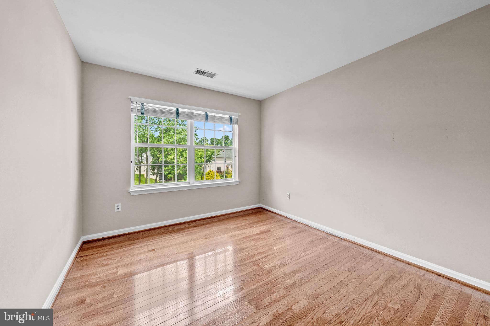 VILLAGE OF LONG REACH - Residential