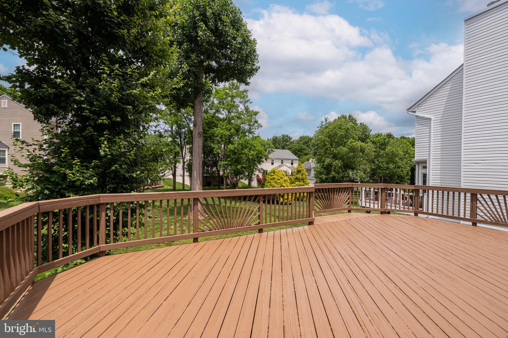 VILLAGE OF LONG REACH - Residential