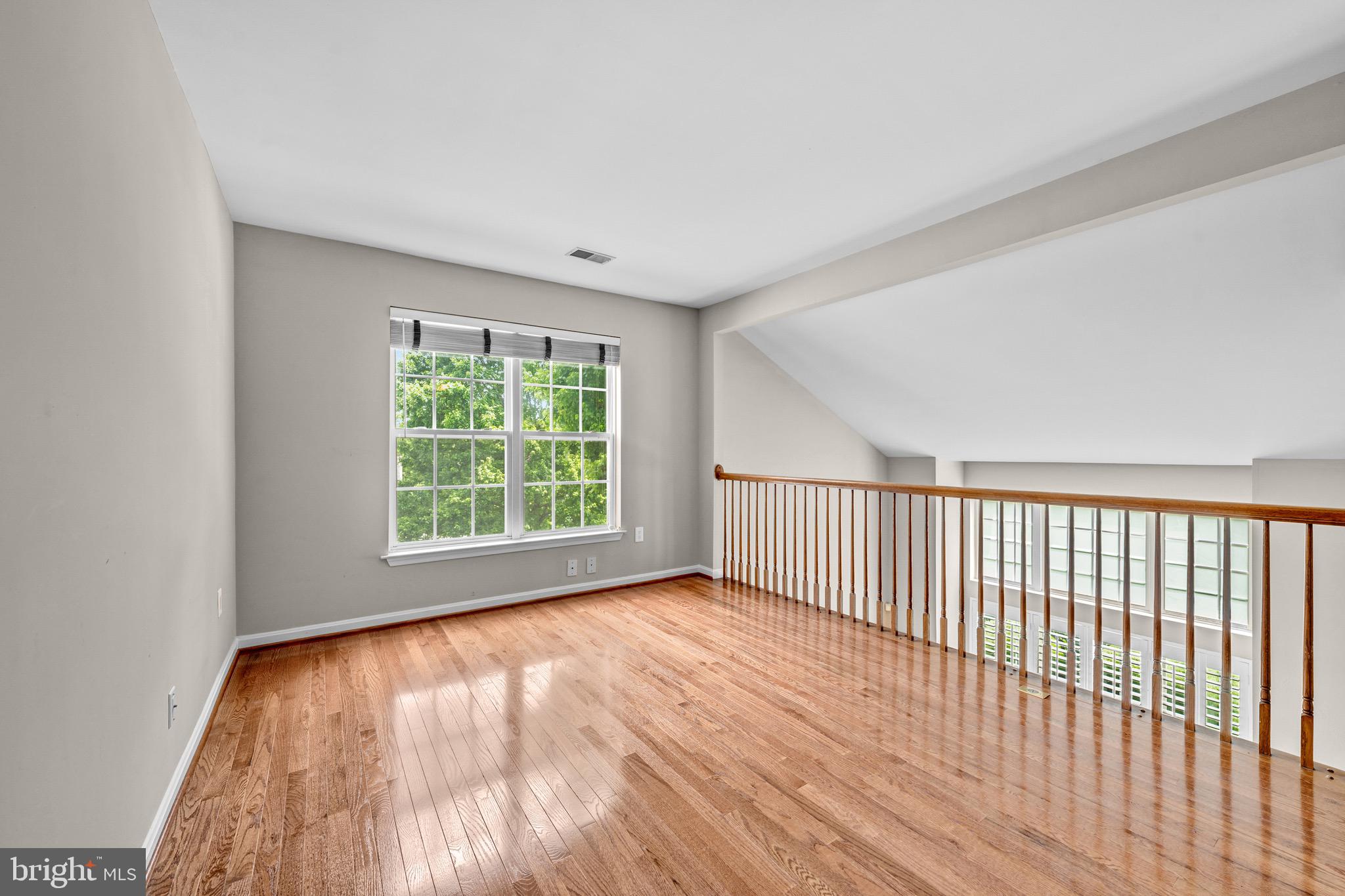 VILLAGE OF LONG REACH - Residential