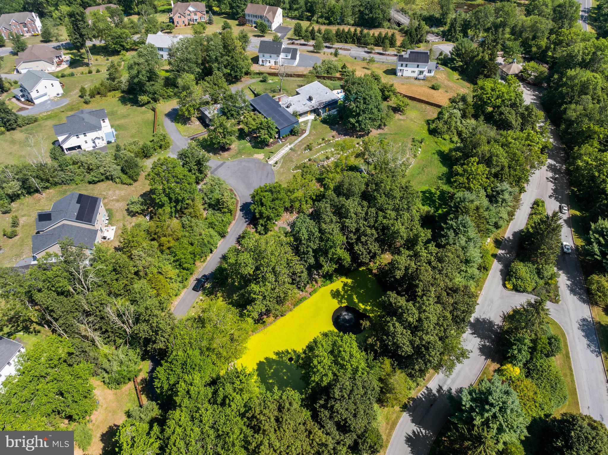 STROUDSBURG - Residential