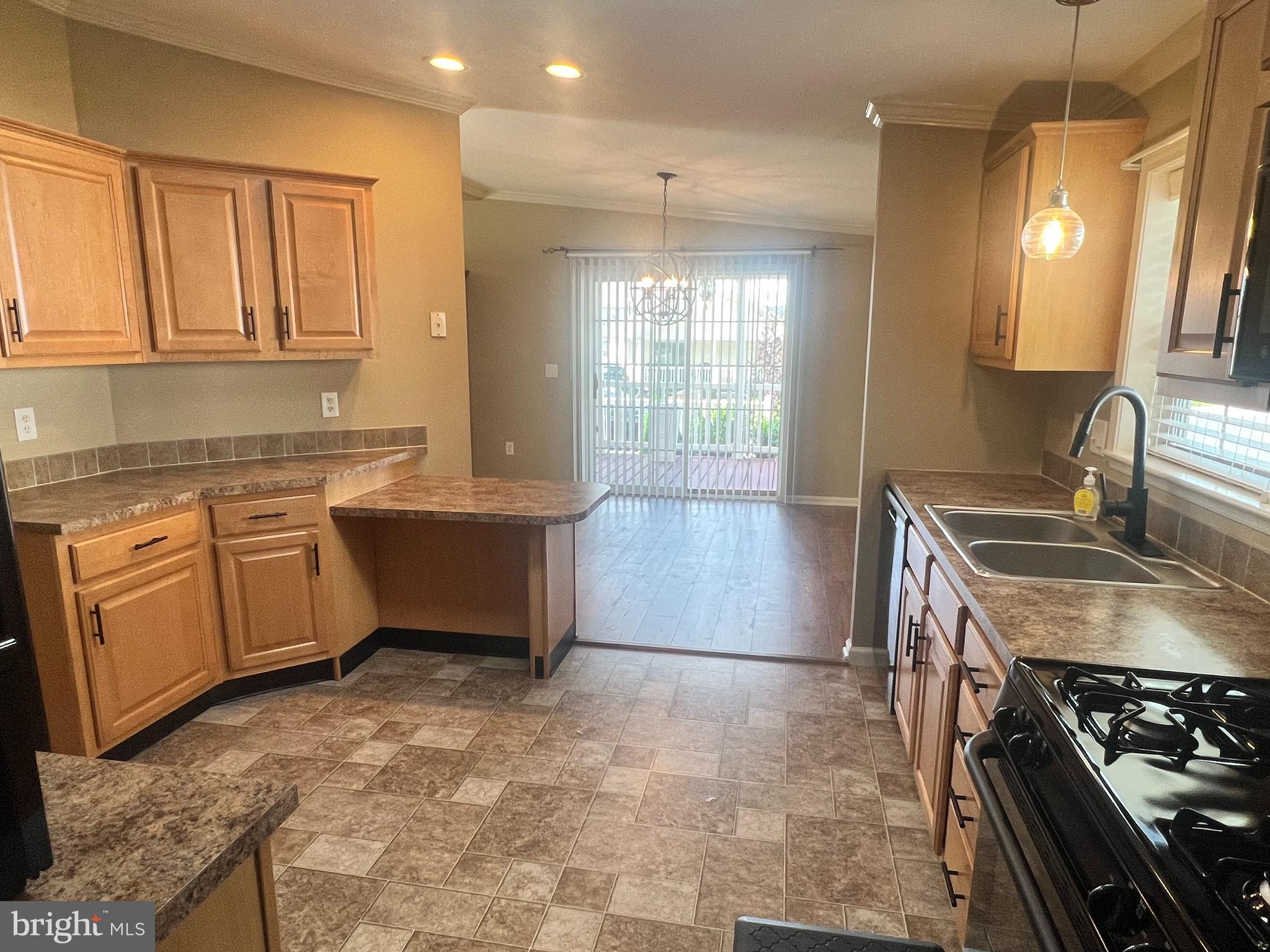 DOUGLASS VILLAGE - Residential