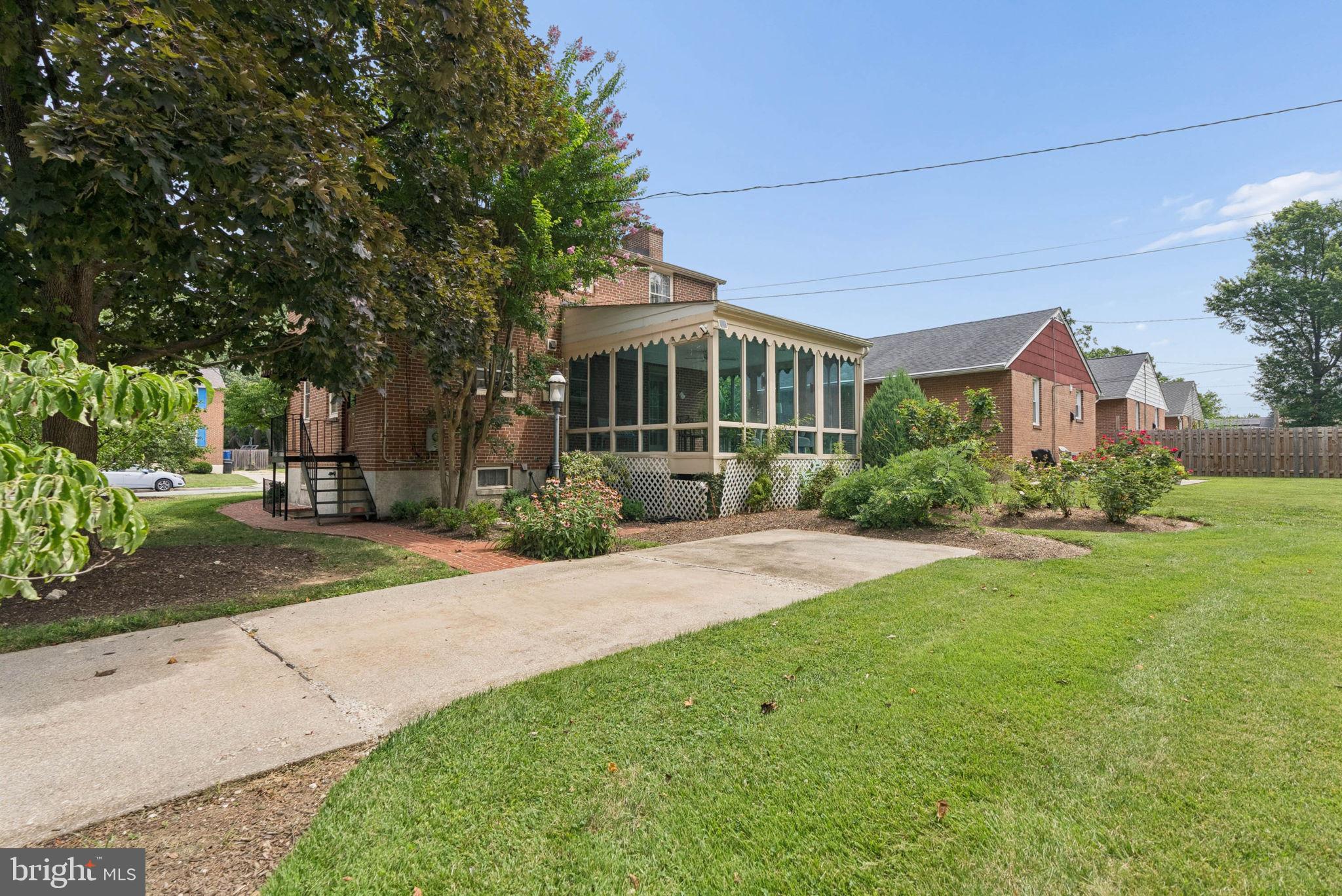 LAURELDALE - Residential