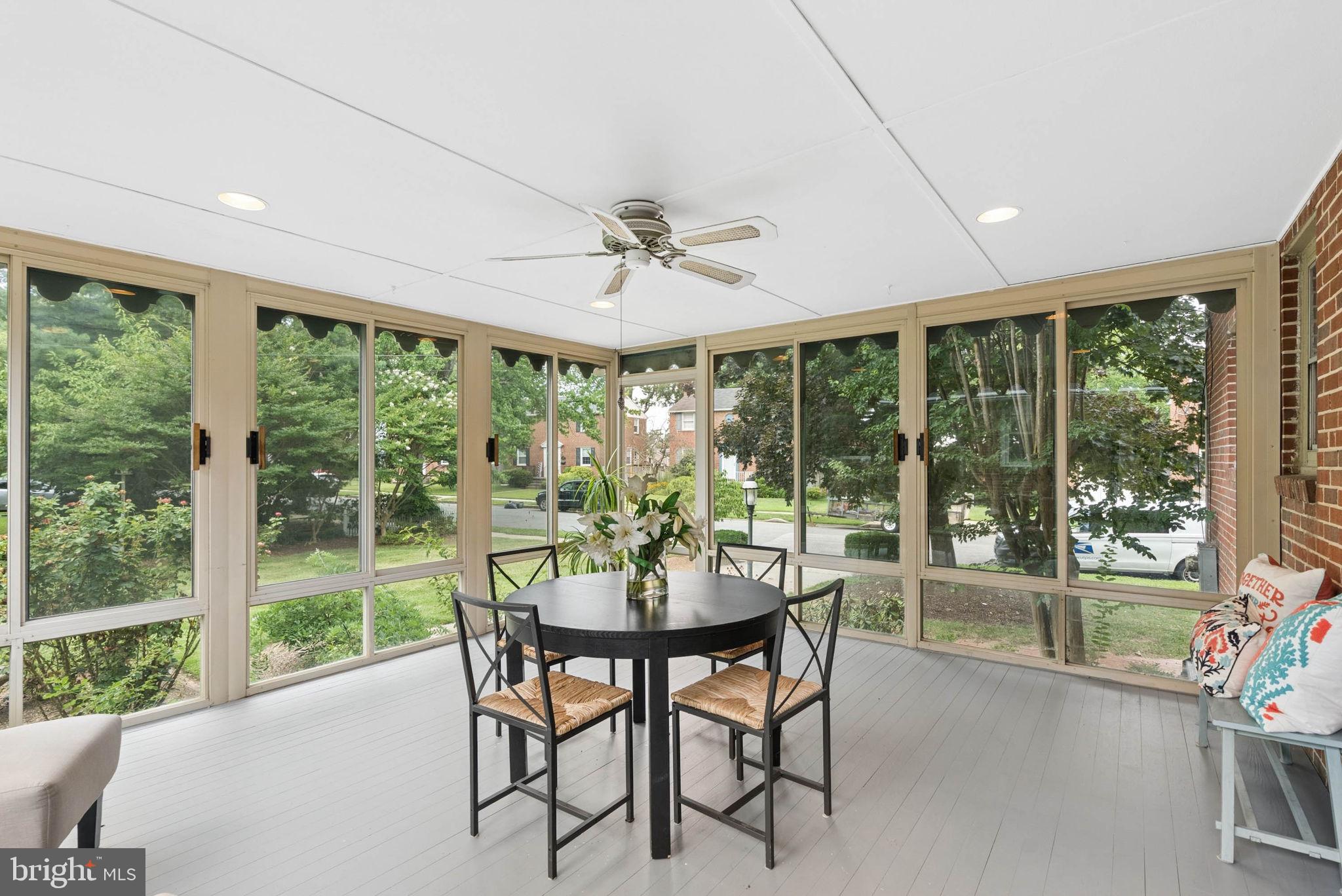 LAURELDALE - Residential